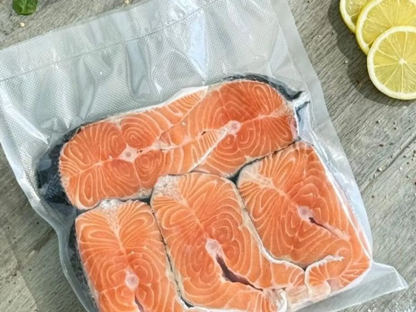 سلمون شرائح 1 كجم