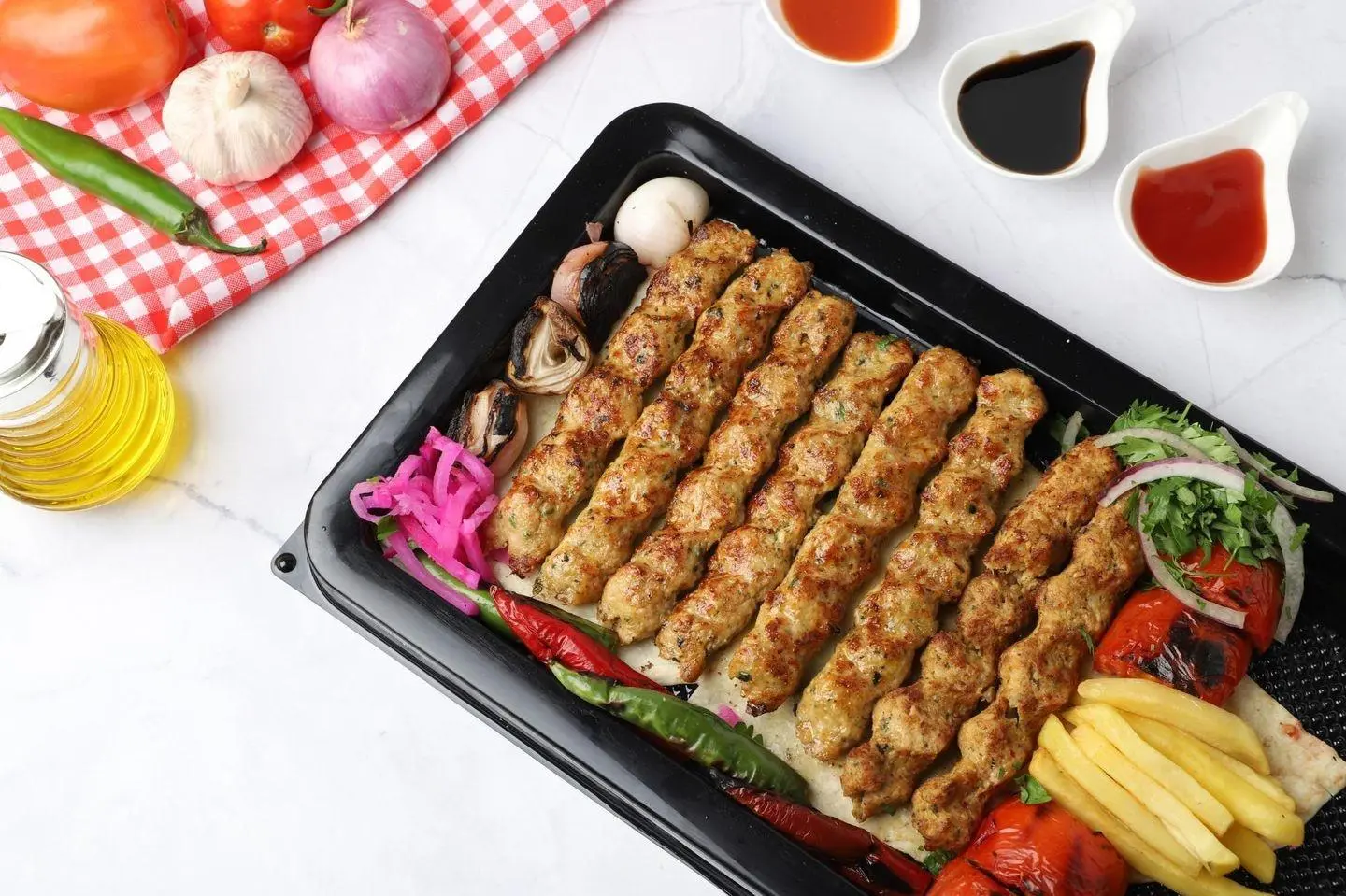 ثلاث اربع كباب دجاج