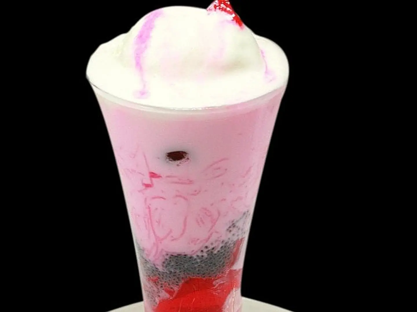 ميلك شيك آيس كريم الفراولة