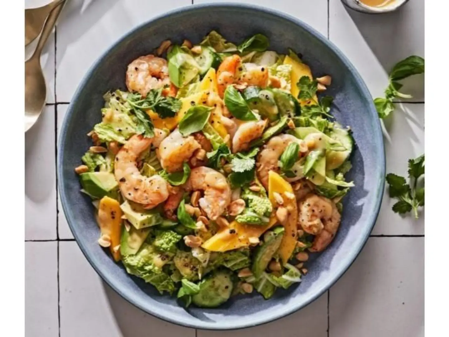 سلطـة الروبيان بالمانجو