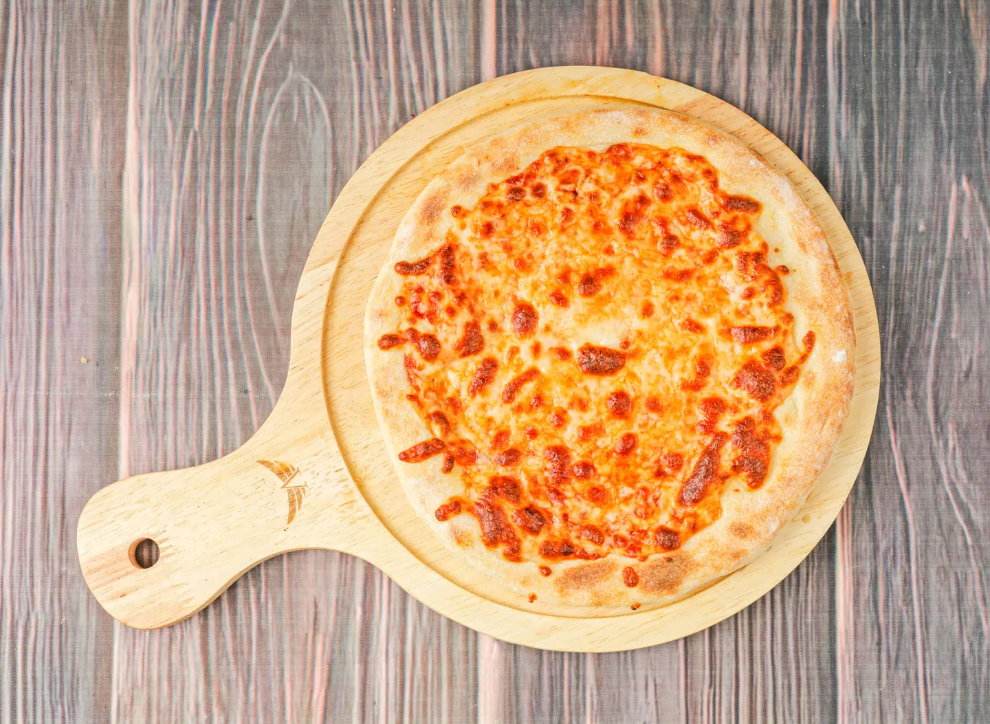 Muhammara Manqusha With Cheese