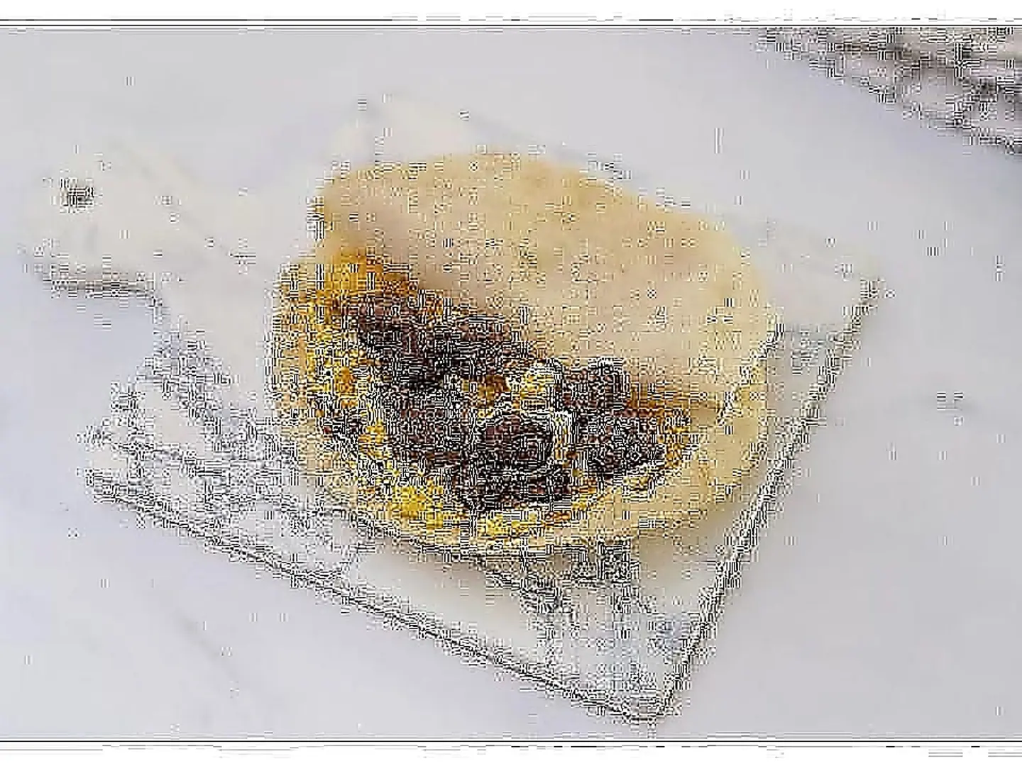 ساندتش هوت دوق مع البيض