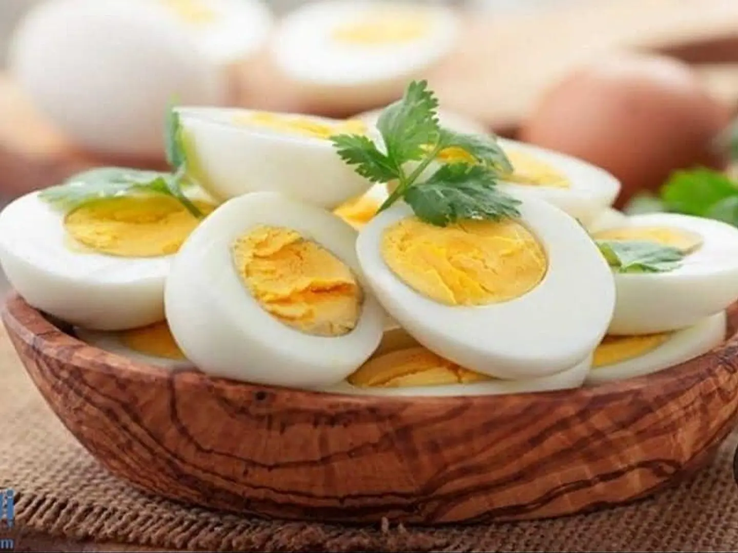 Aplateofboiledeggs