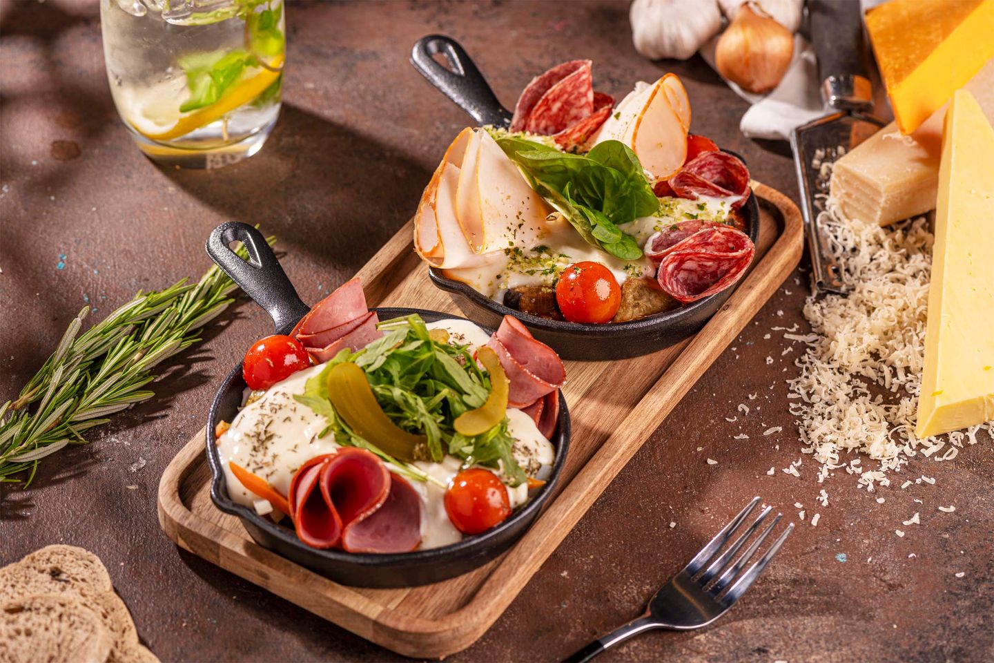 Signature Swiss Pans