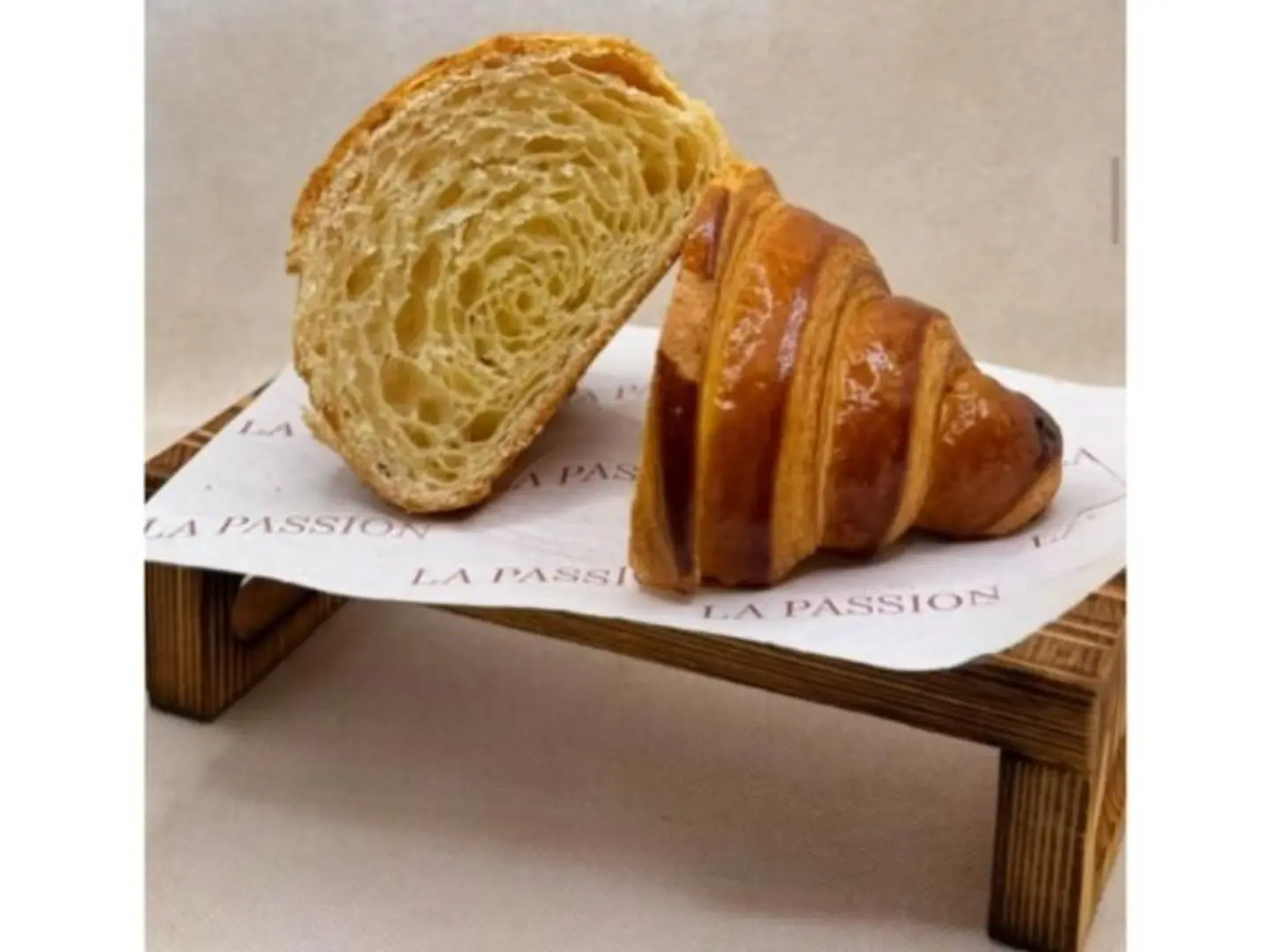 Plain Croissant