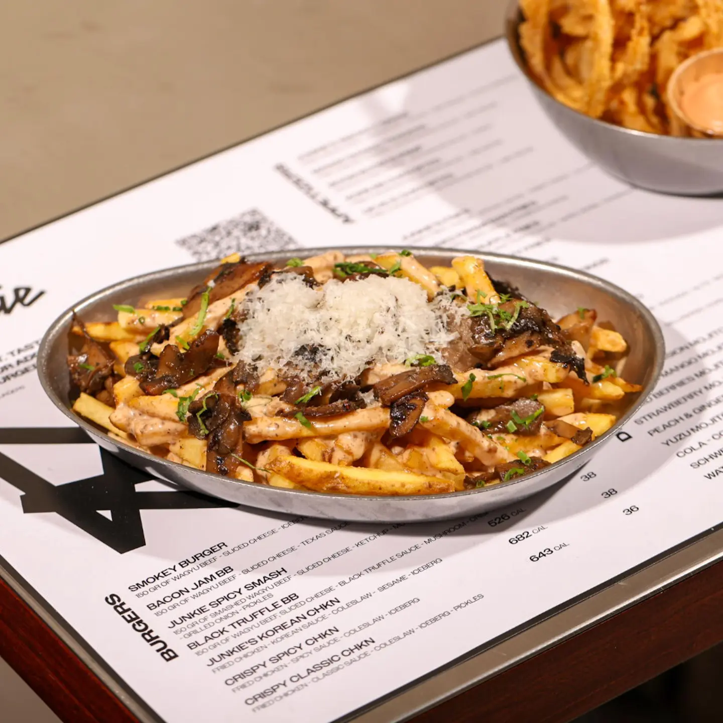 بلاك ترفل فرايز