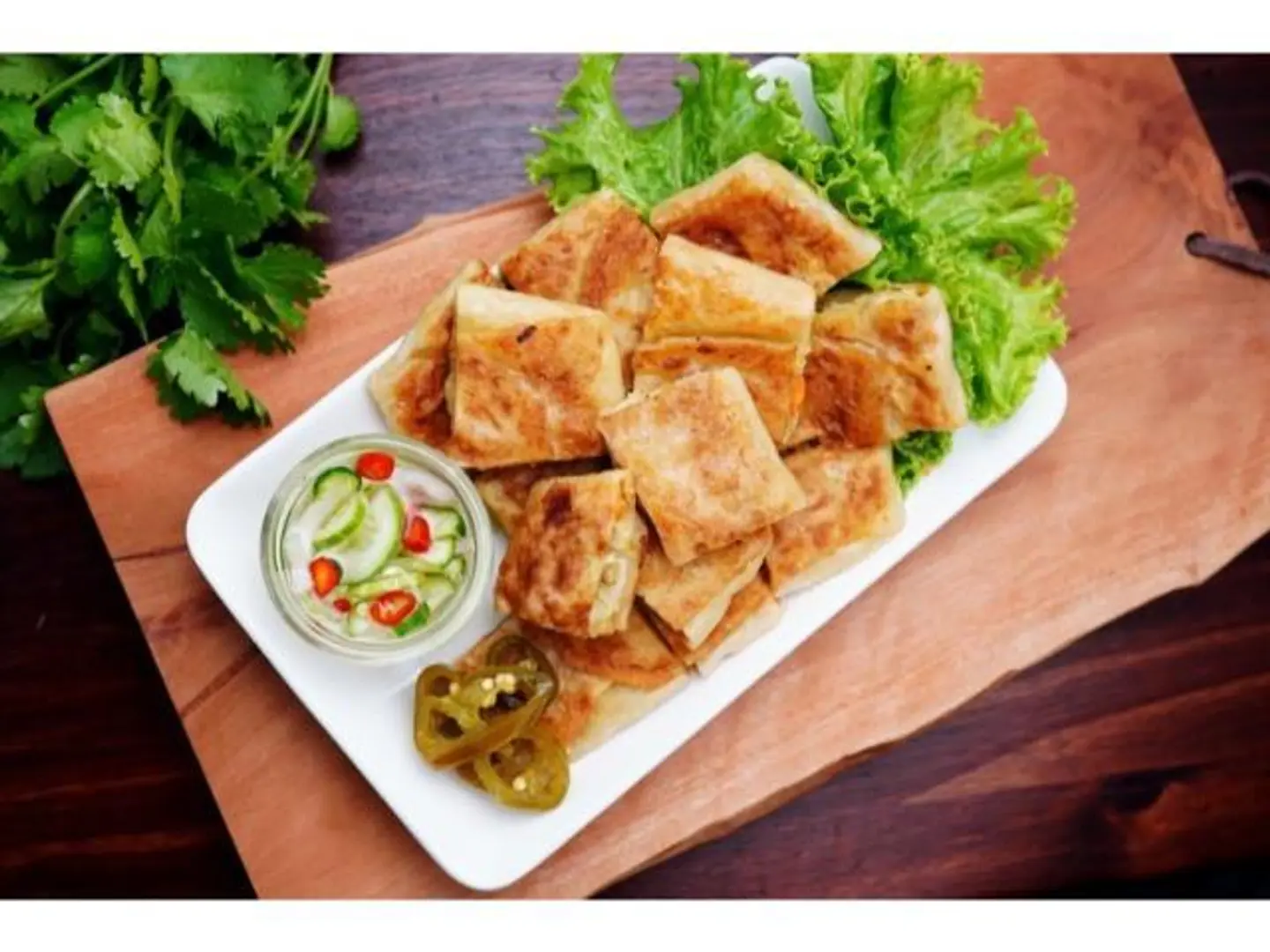 مطبق بيض سادة