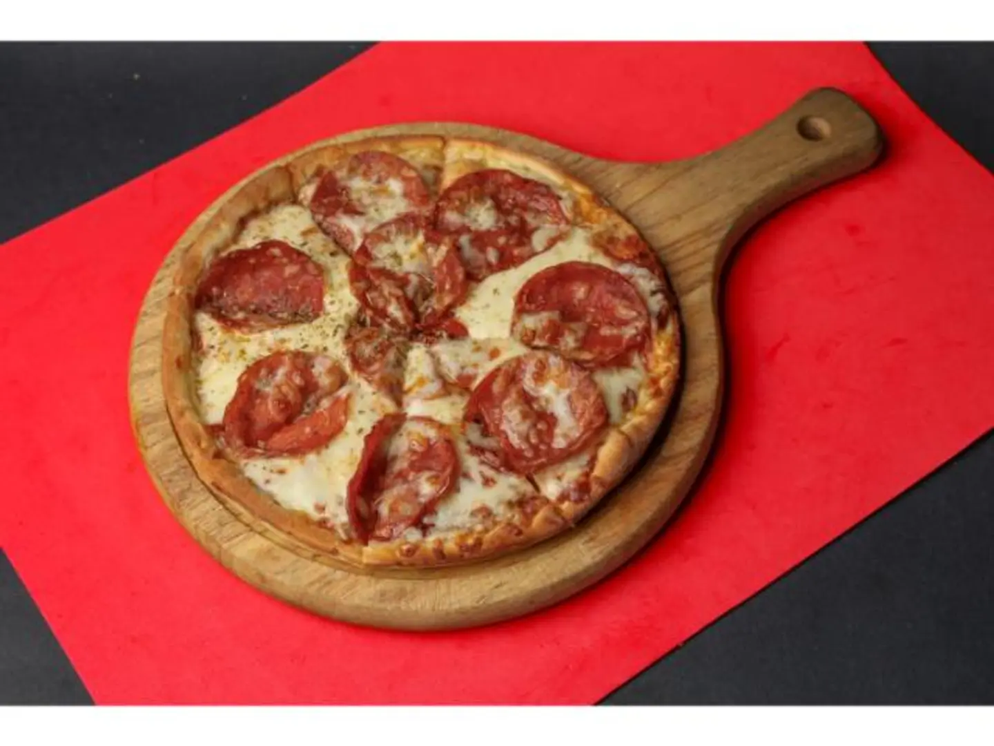 بيتزا ببروني