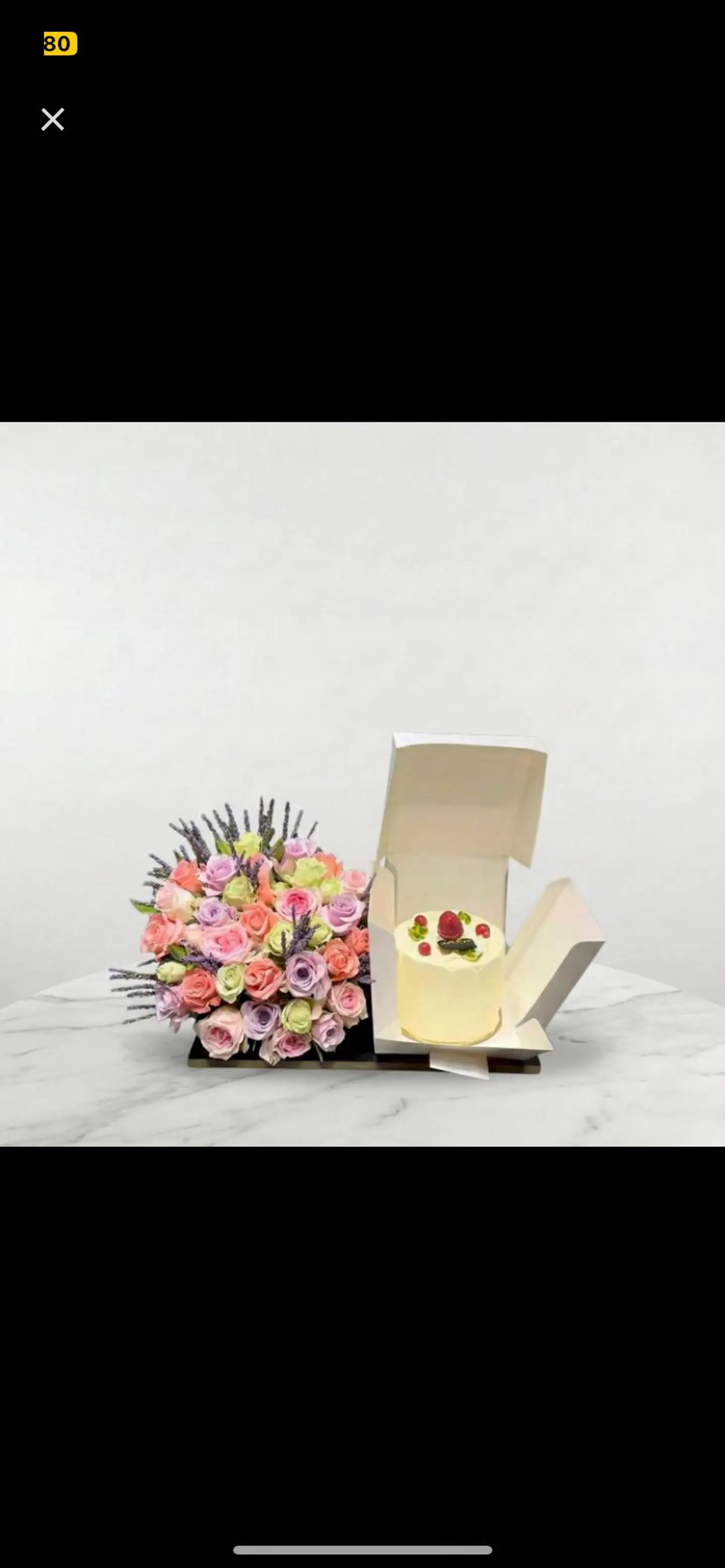 كيك كانديرا مع تنسيق ورد مكس 1