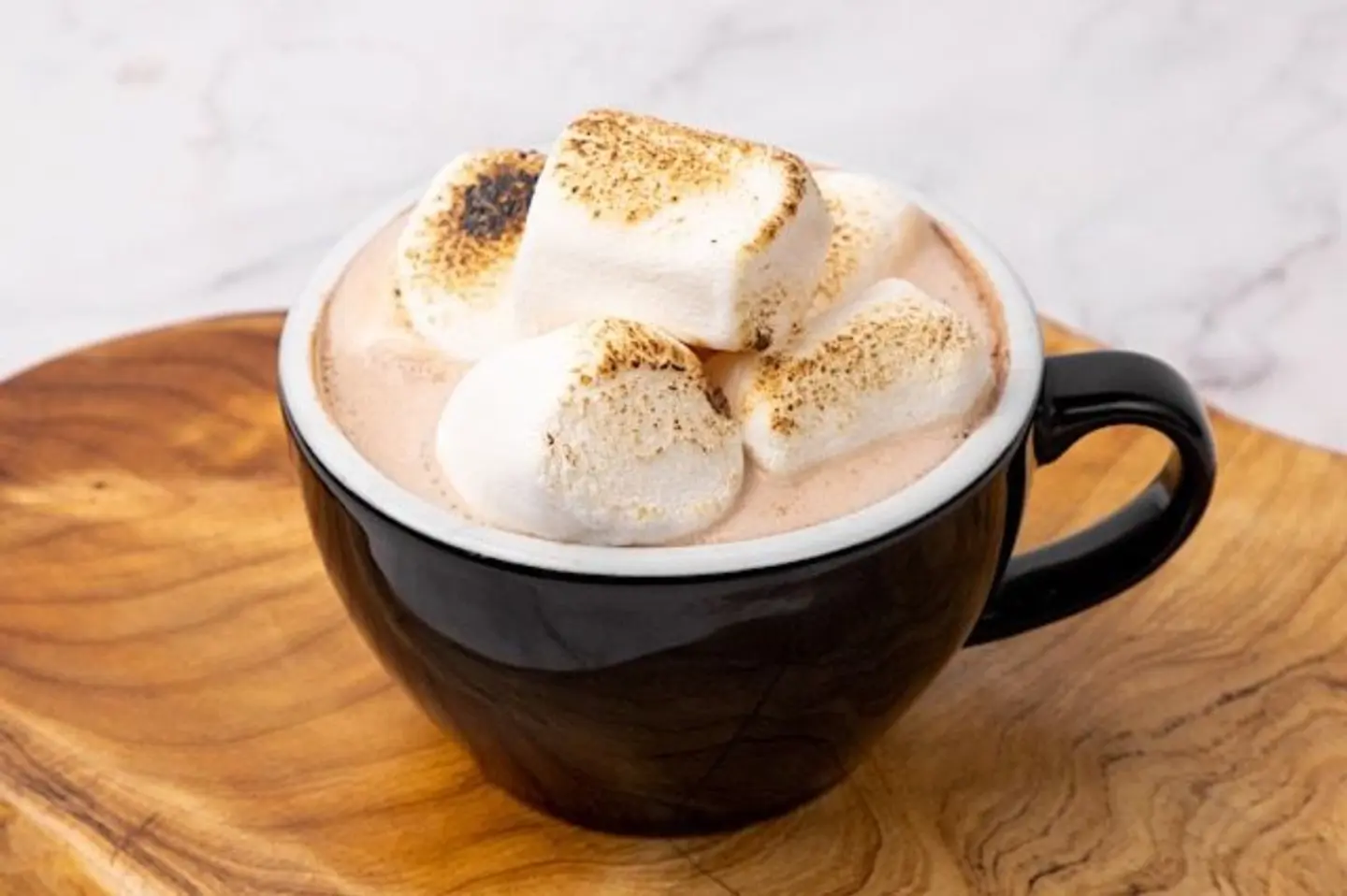 هوت شوكلت مارشيملوا