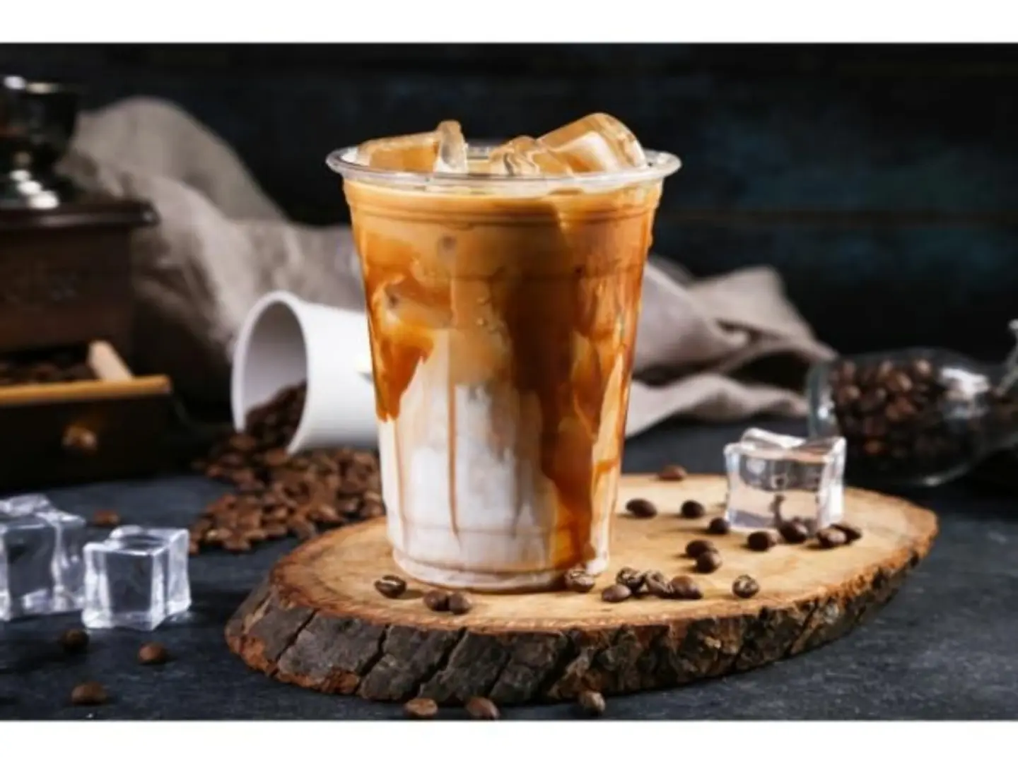 ايس كراميل لاتيه