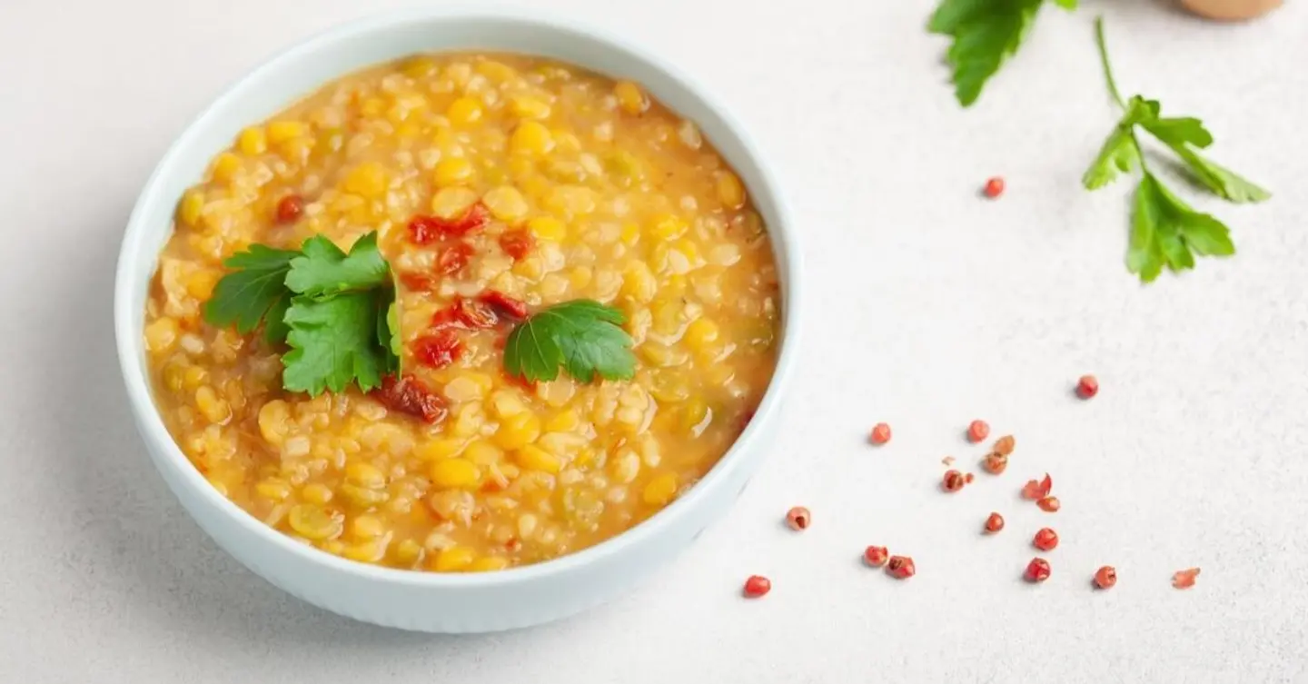 Lentils With Eggs