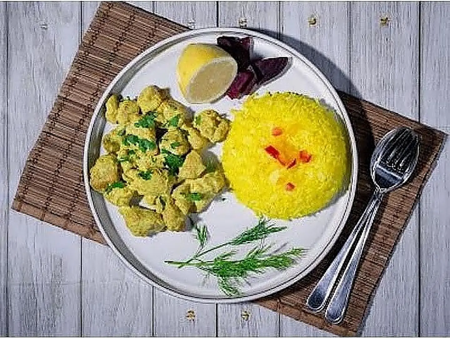 دجاج بالكريمة