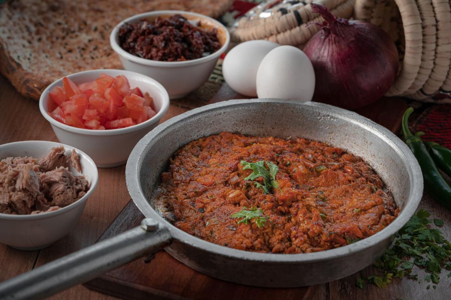 تونة مع الفول