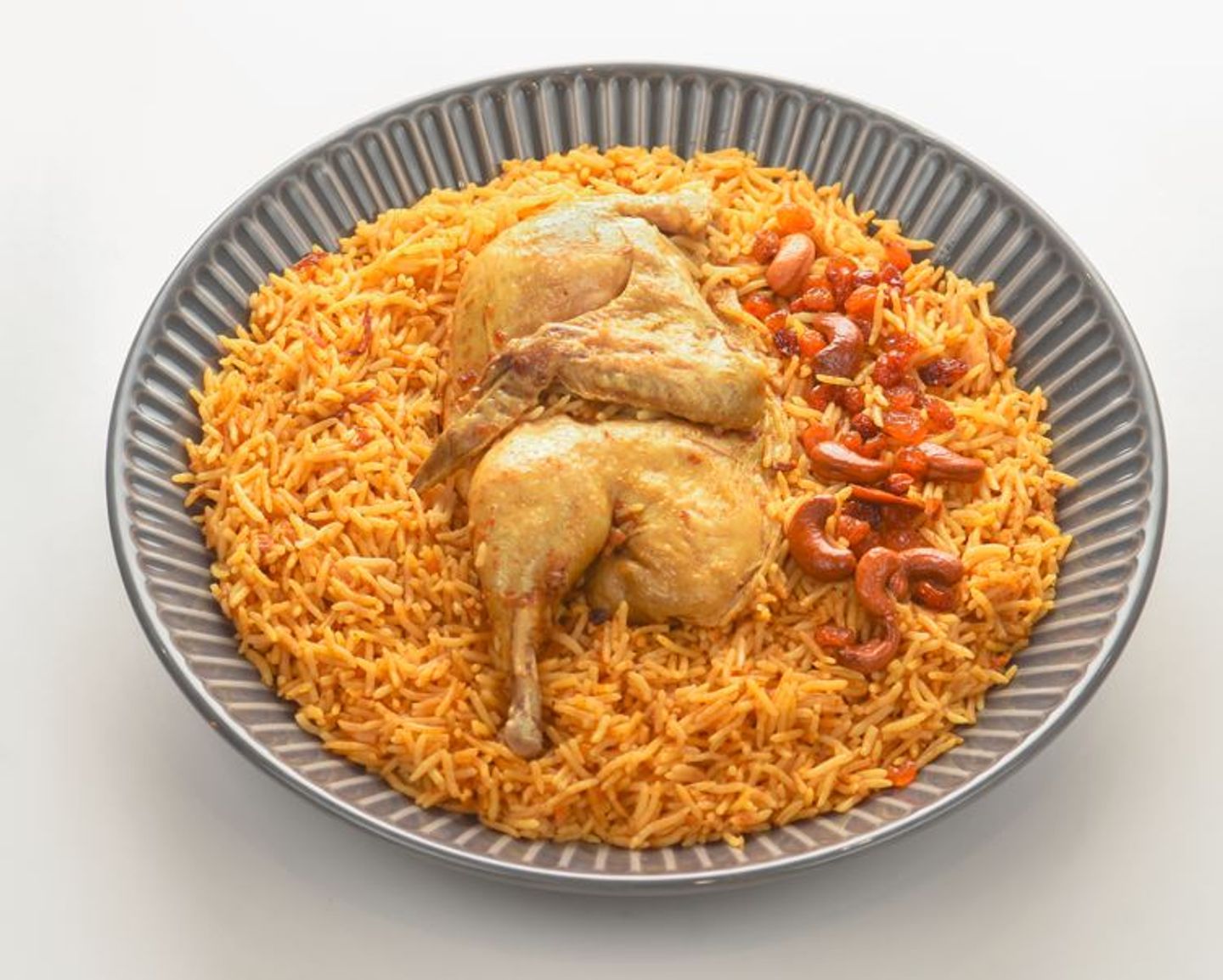 نفر مضغوط مع رز