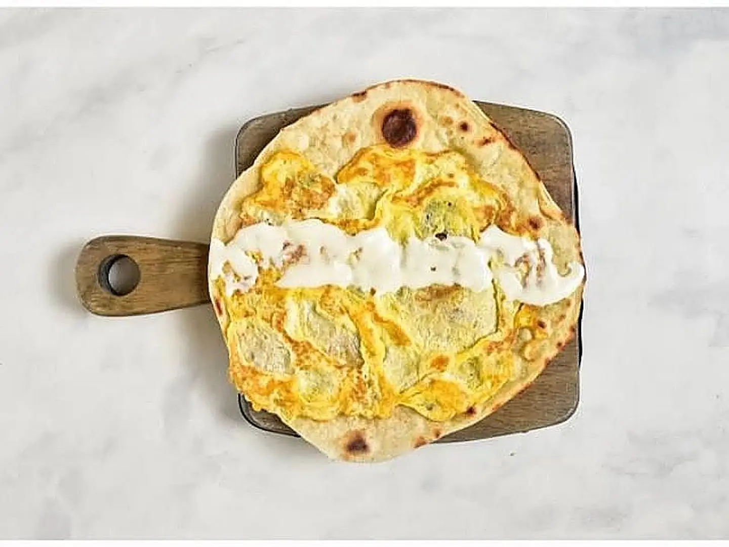 بيض مقلي مع جبن