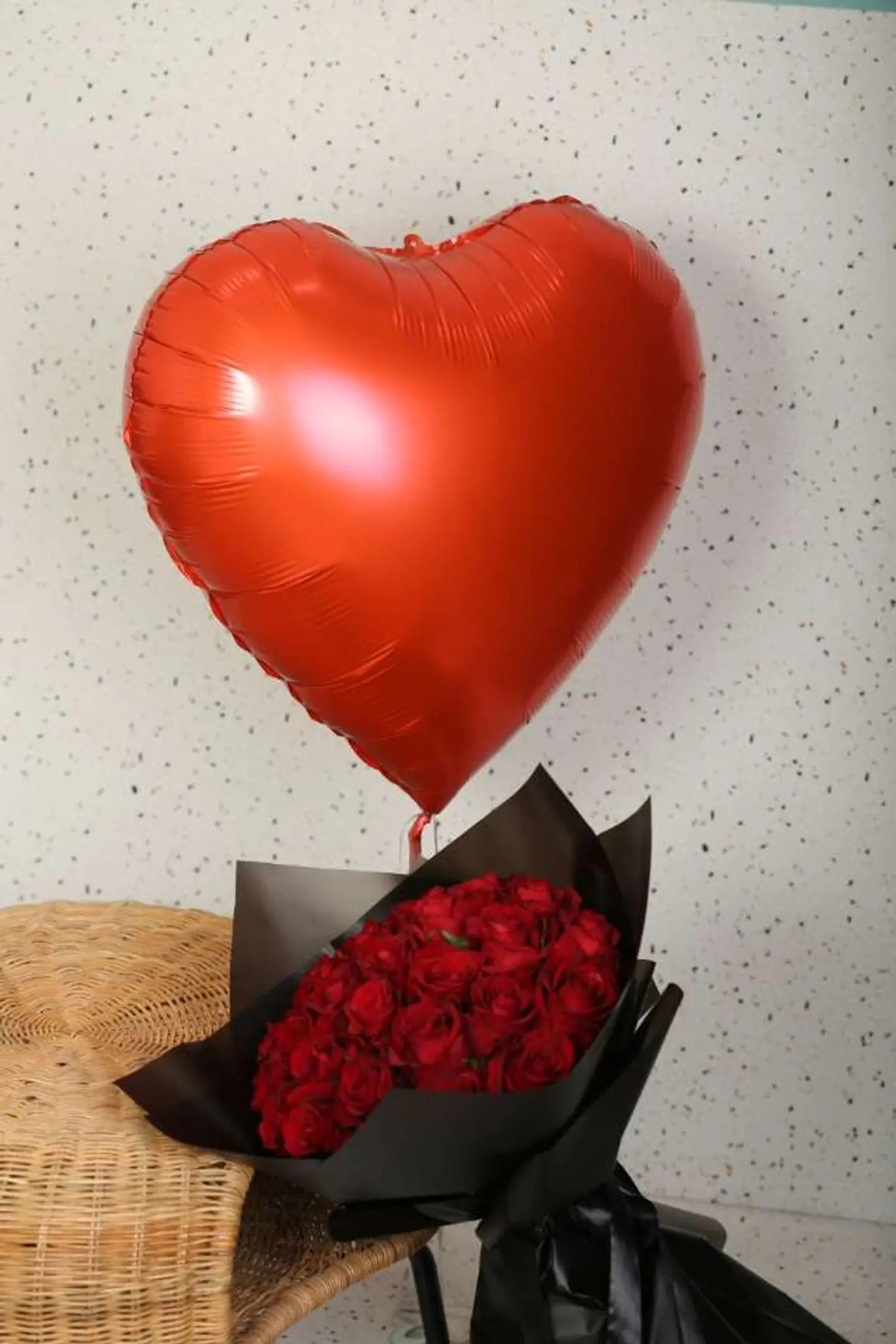 بكج عيد حب سعيد