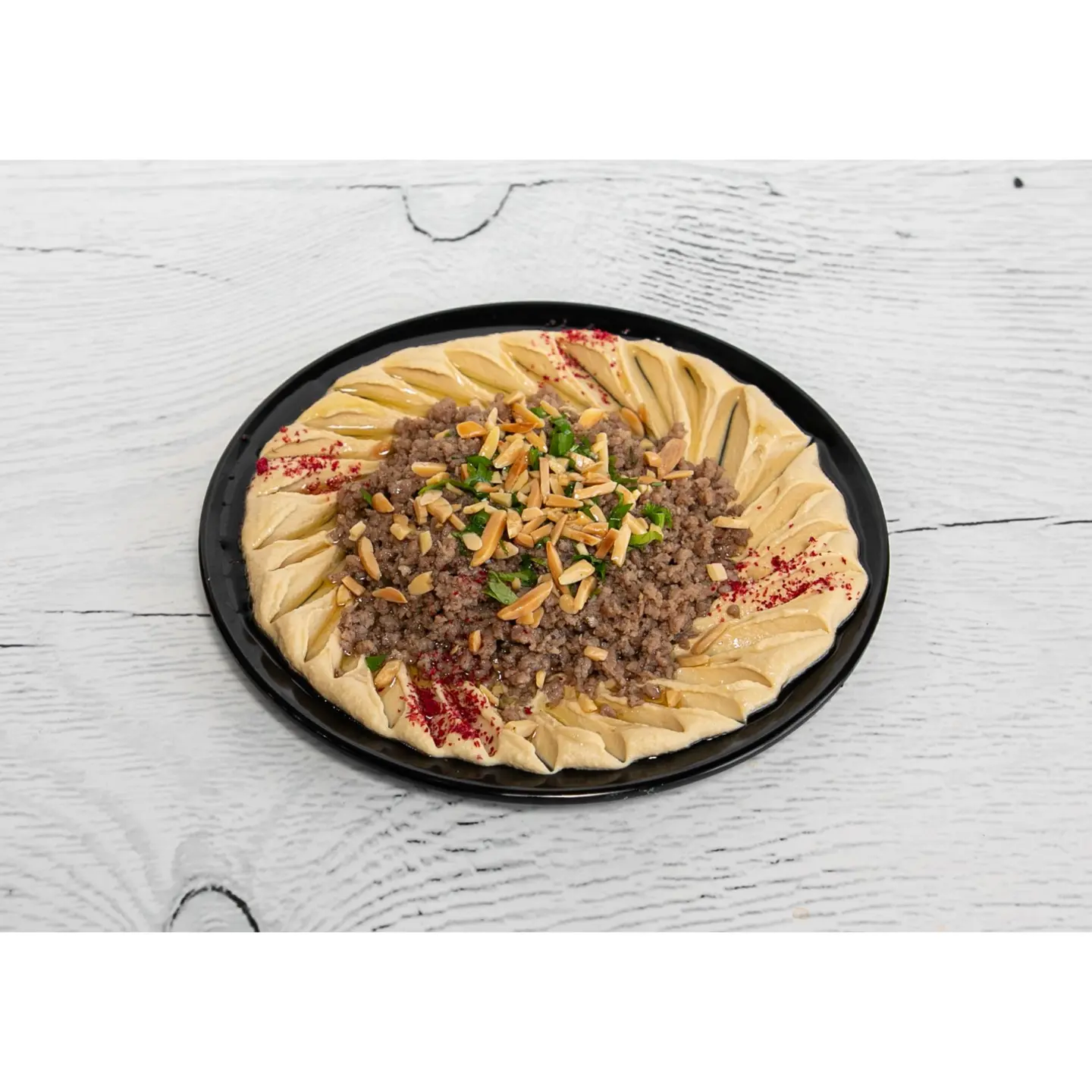 Hummus With Meat And Almonds