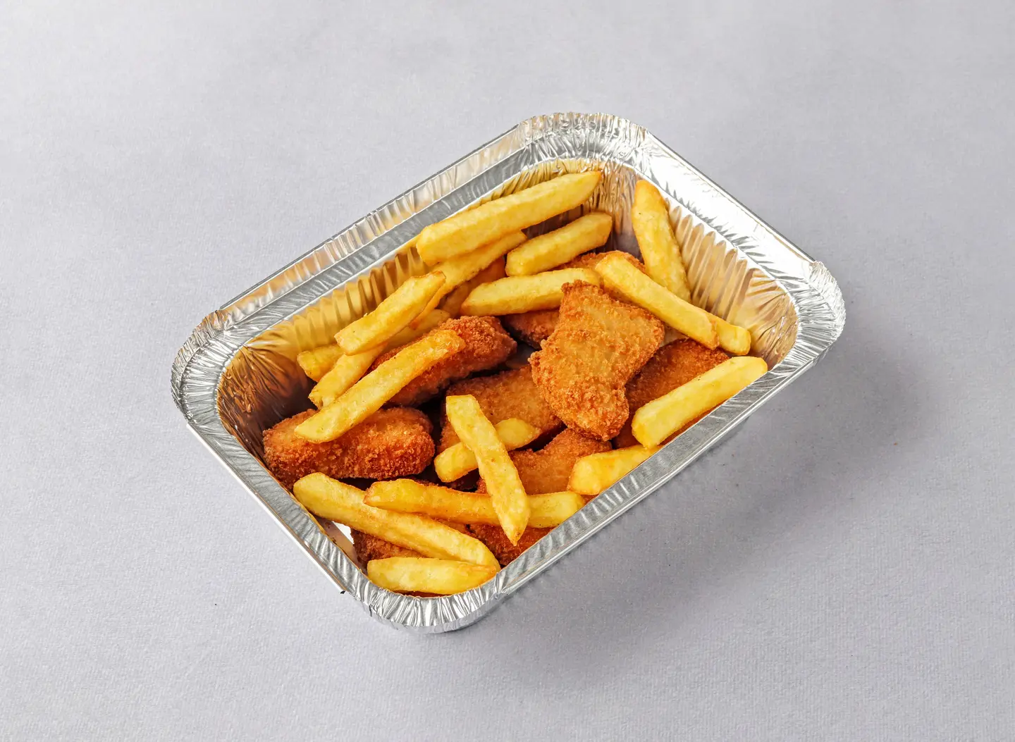 Nuggets Meal 8 Pieces With Fries