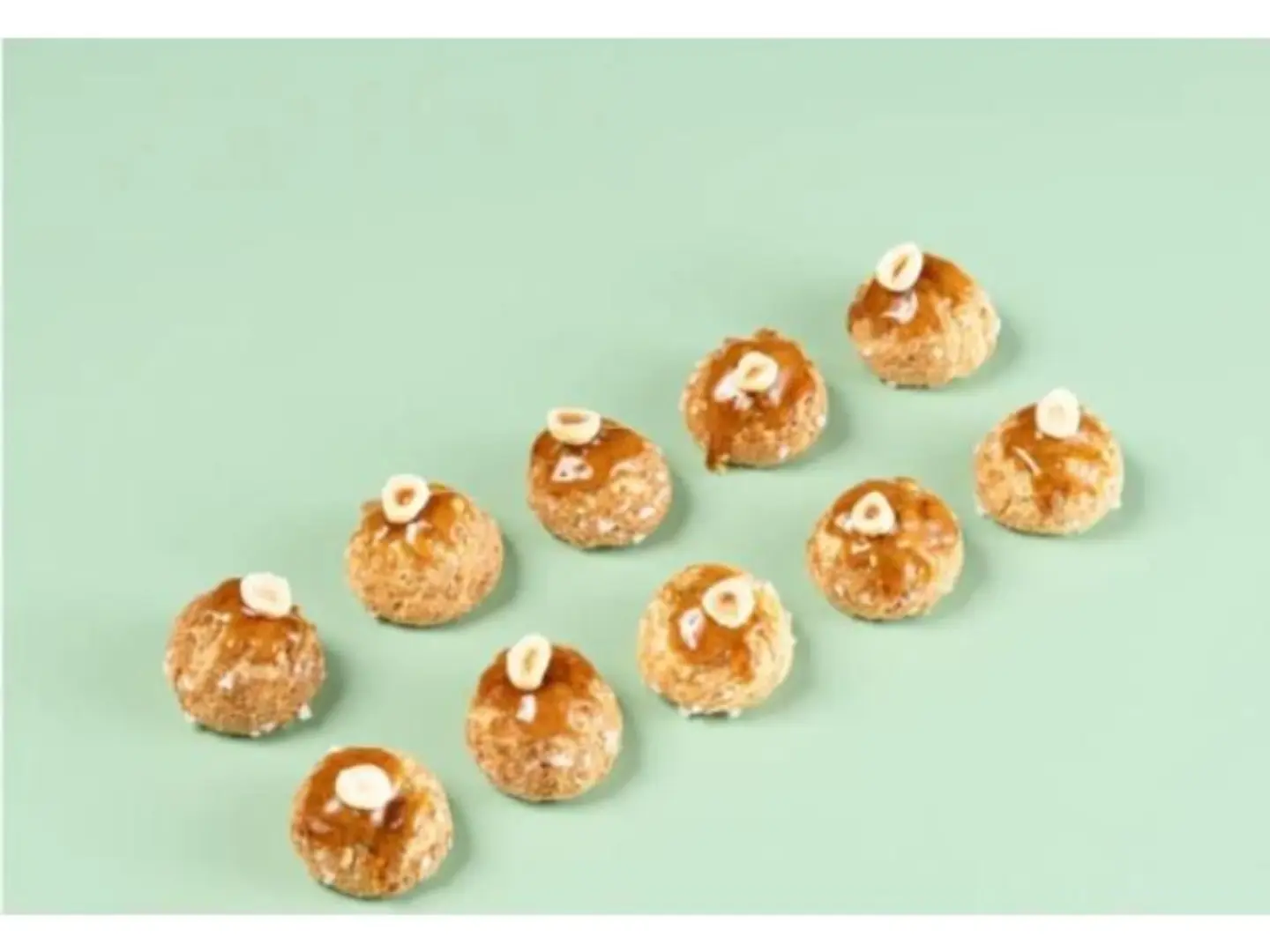 Mini Caramel Eclair Box