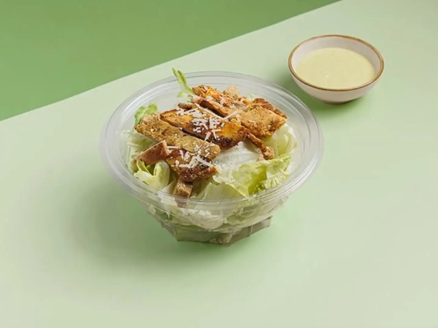 Chicken Caesar Salad 225g
