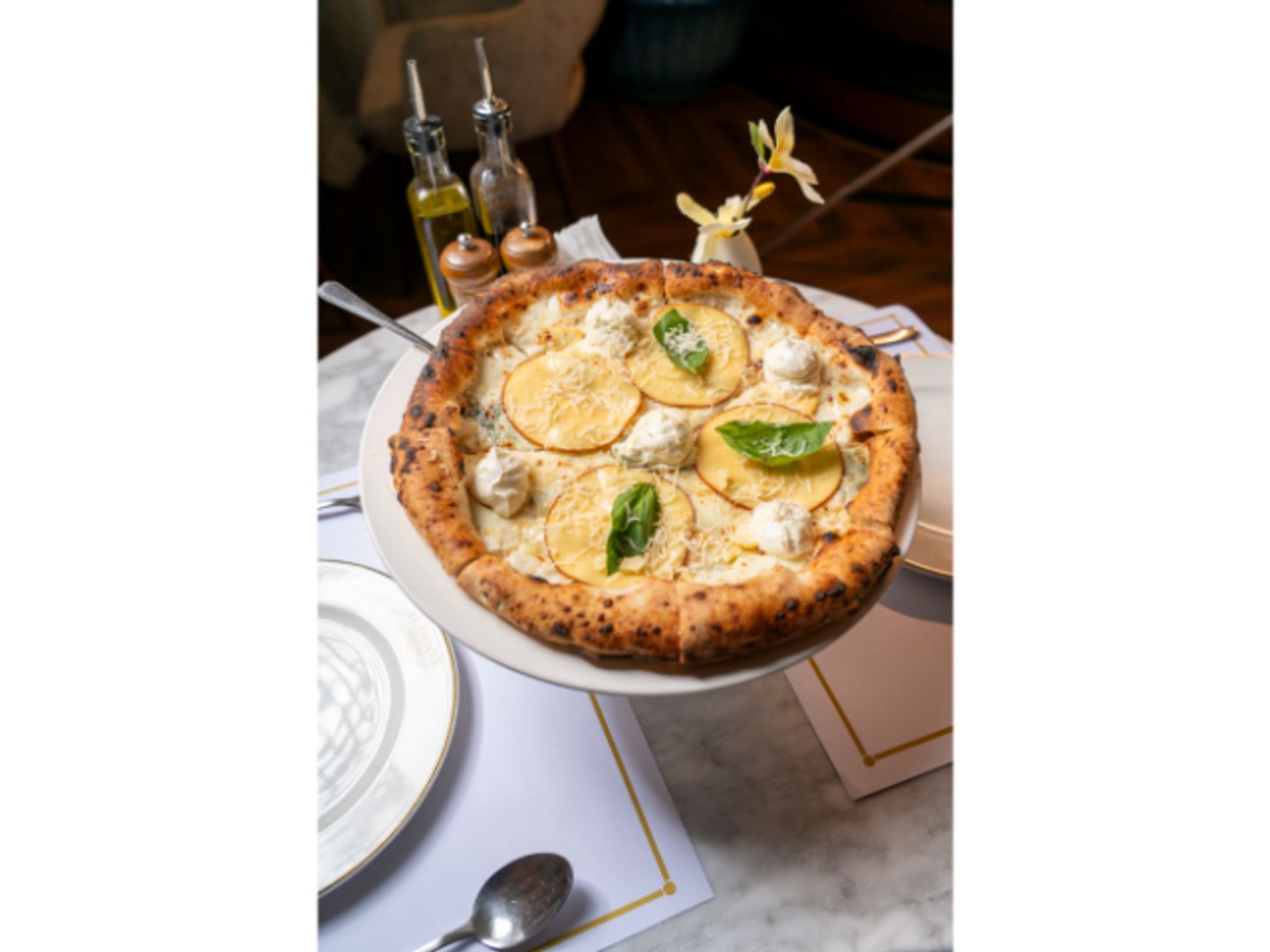 Smoked Cheese Pizza