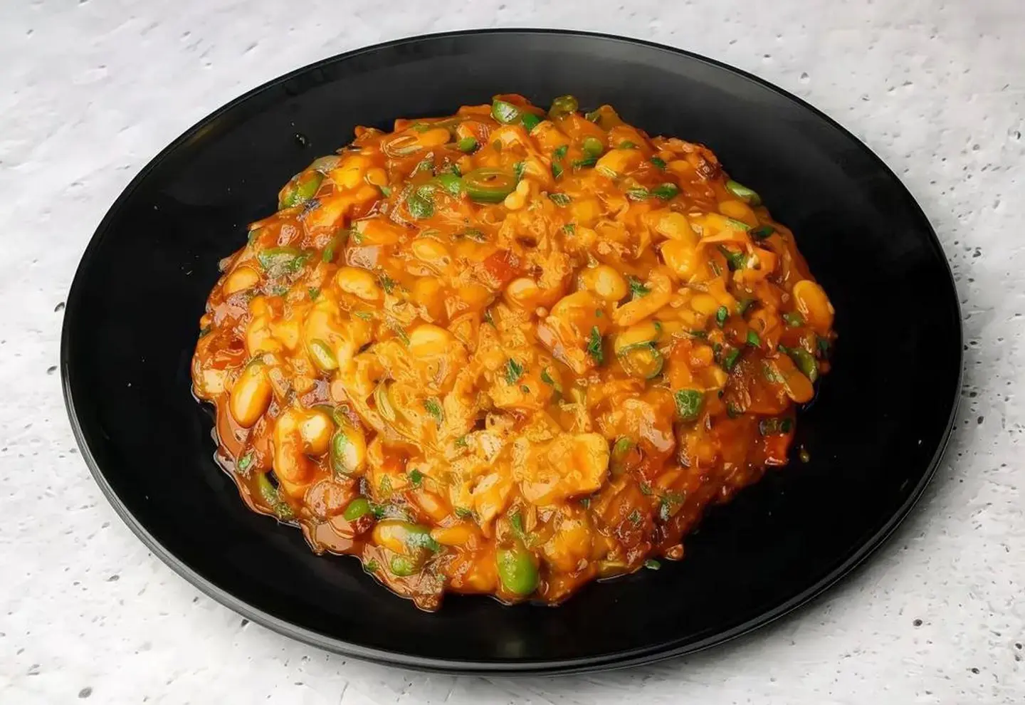 Moist Beans With Tuna