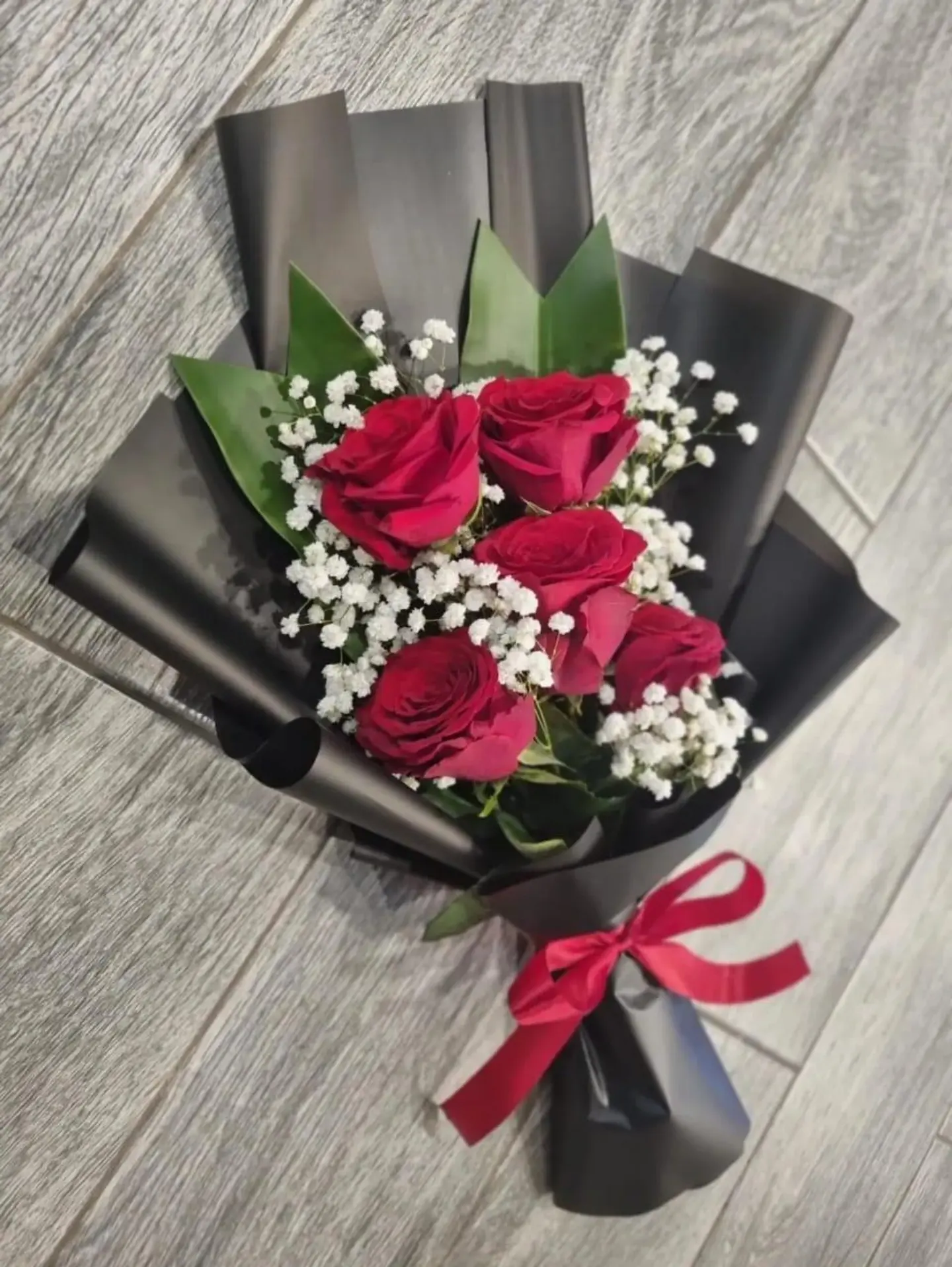 Classic Bouquet 5 Roses