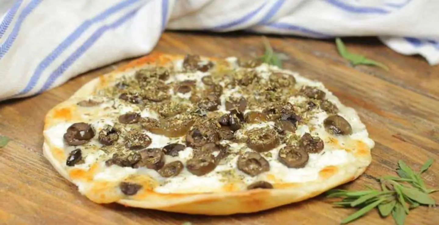 Cheese And Thyme Pie