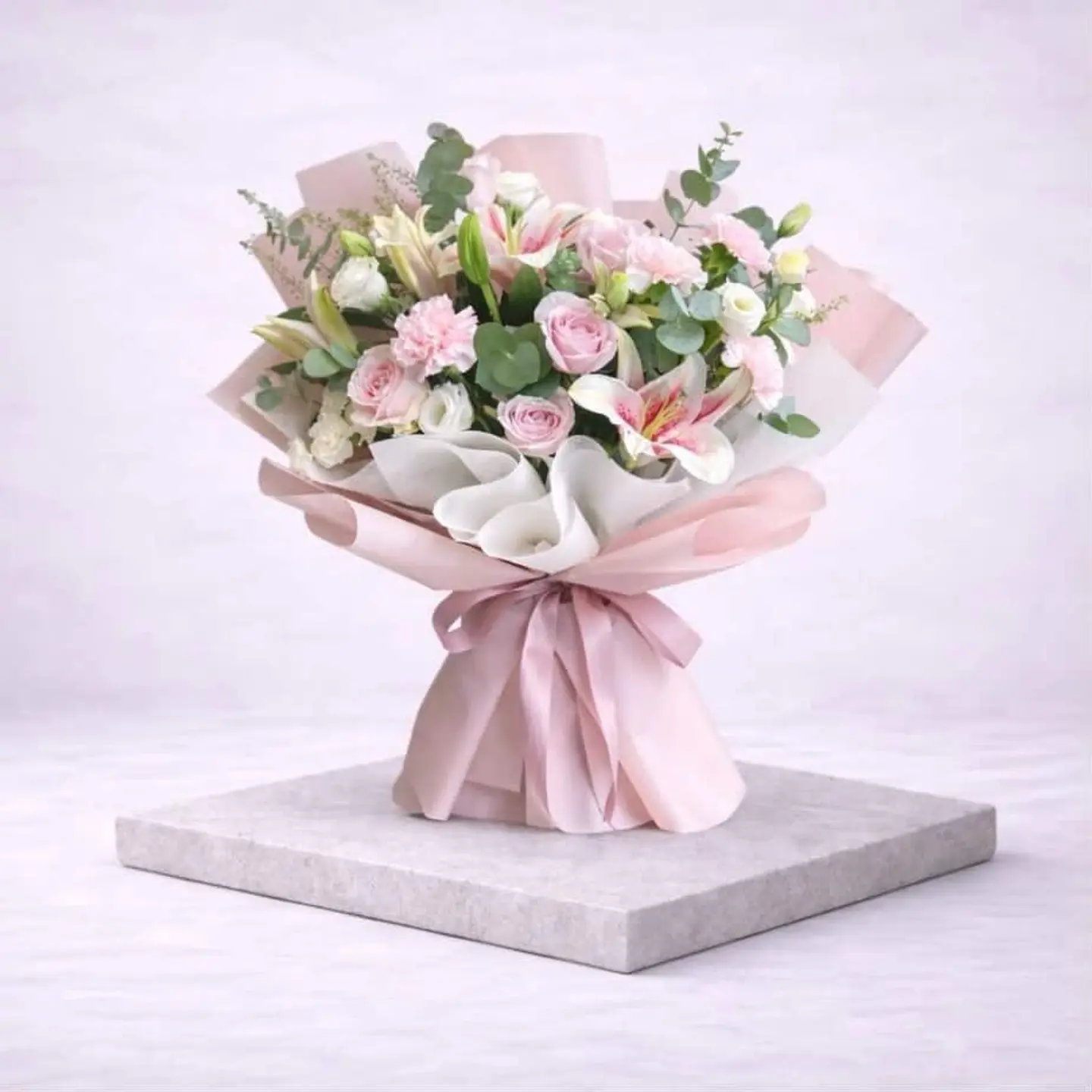 نسمات وردية