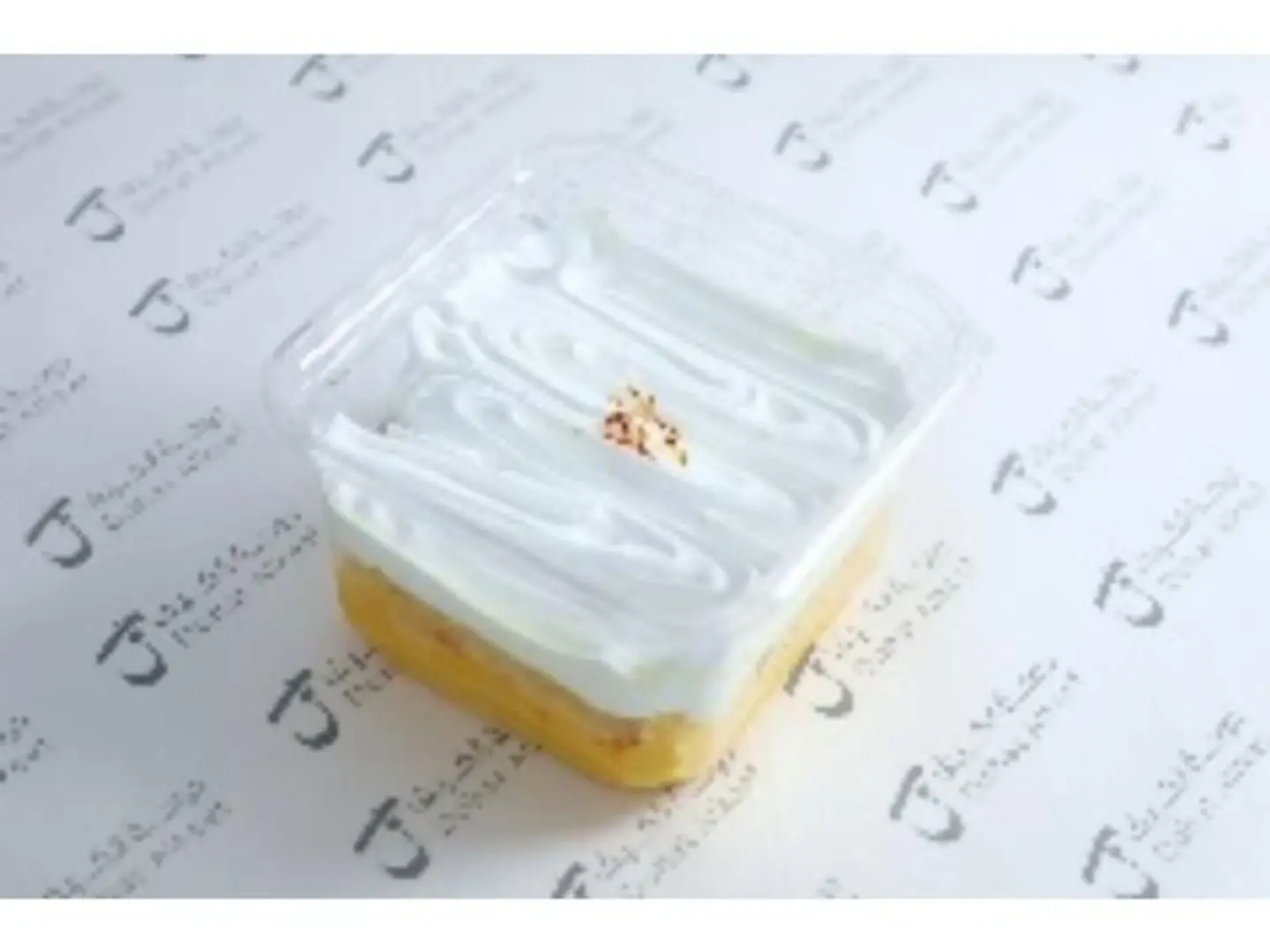 Saffron Cake