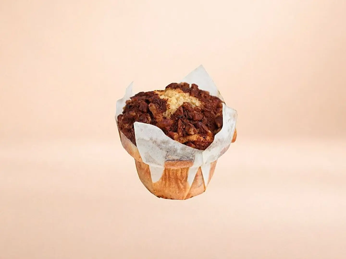 Pecan Muffin With Chocolate
