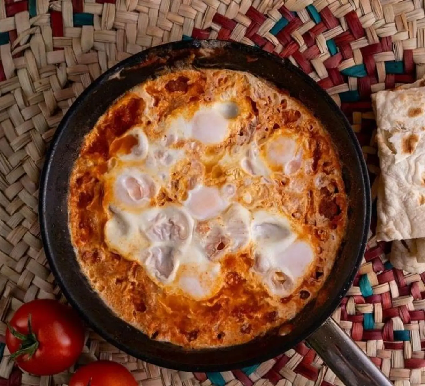 بيض طماط