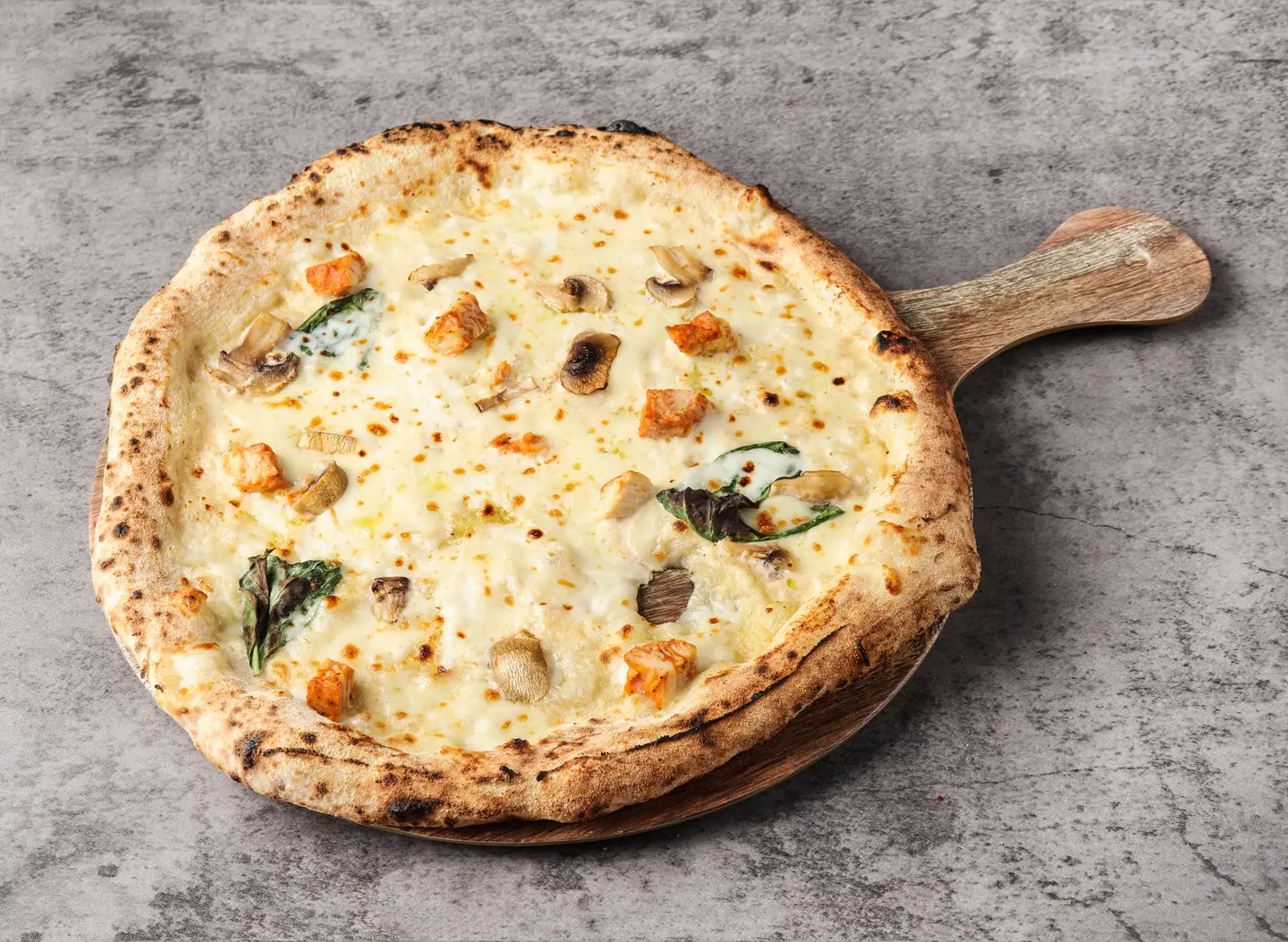 Chicken Alfredo Pizza