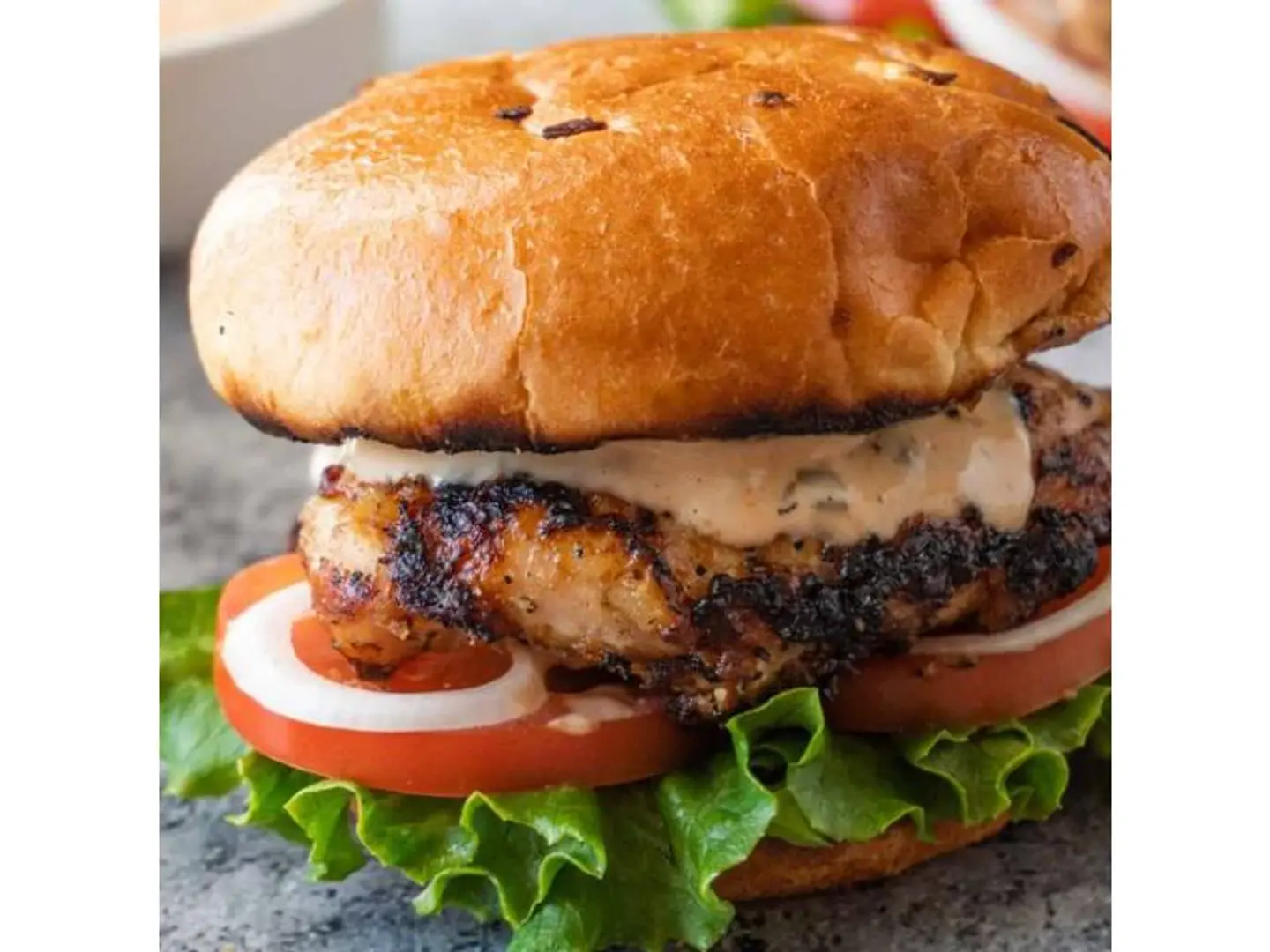 برجر دجاج مشوي جامبو