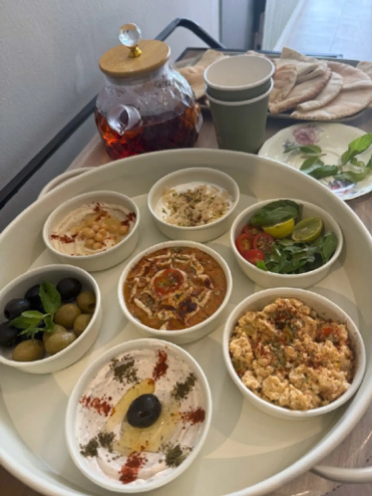Platter Raa Al Arabi