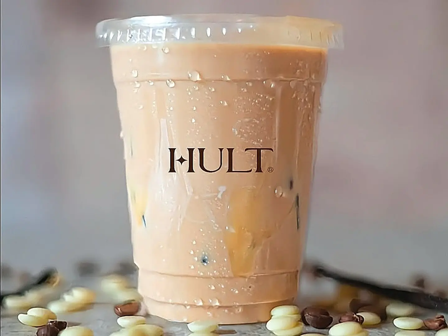 Ice Shaken White Mocha