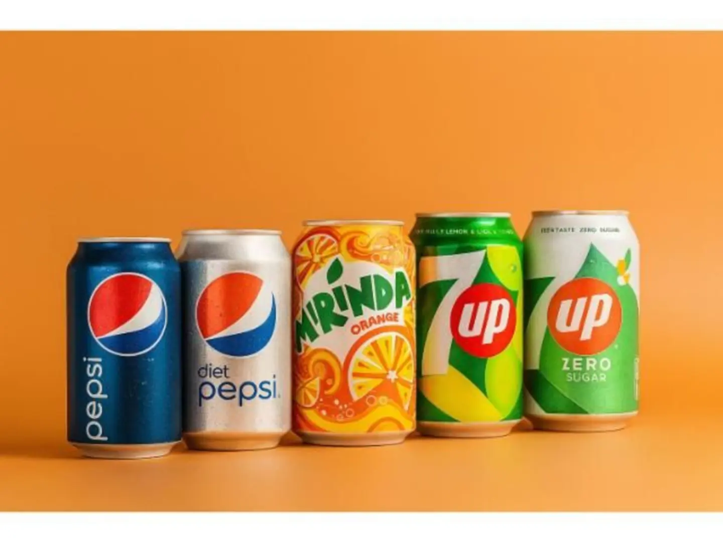 مشروب غازي علبة