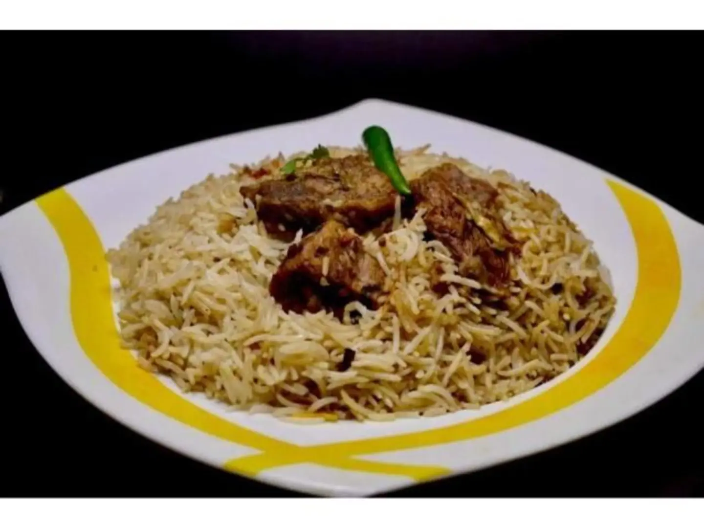 Tais Madghot For One Person