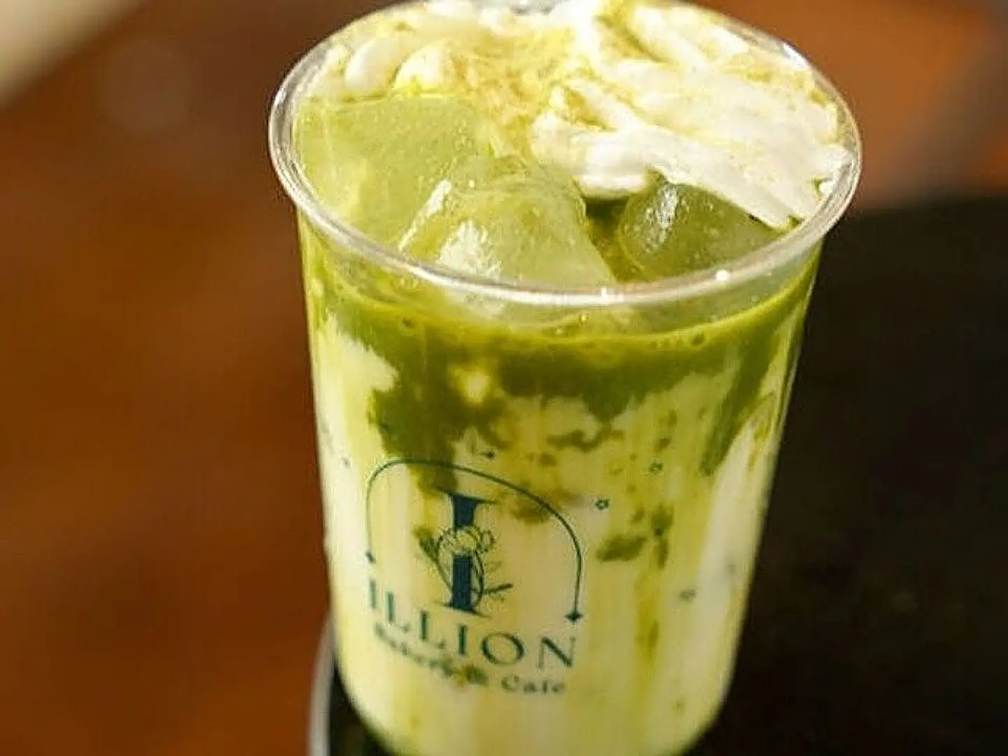 Iced Matcha Strawberry