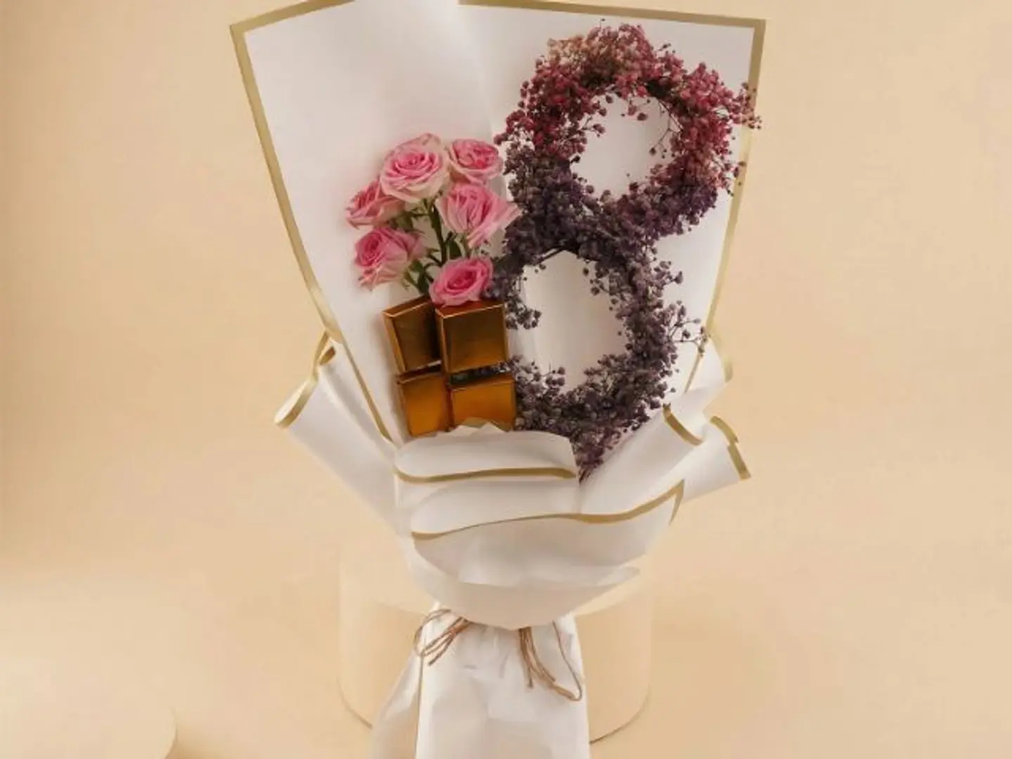Queen Of March Bouquet With Chocolates