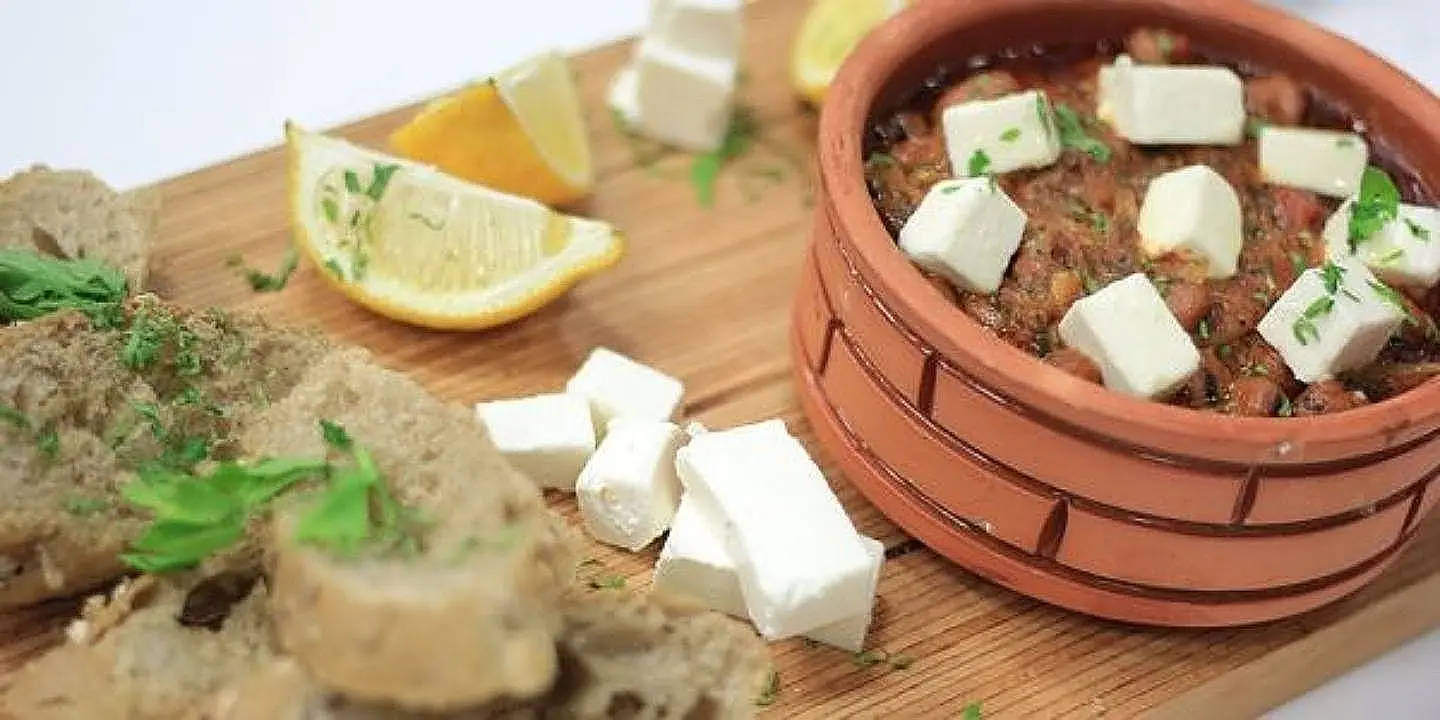 فول جبن مالح