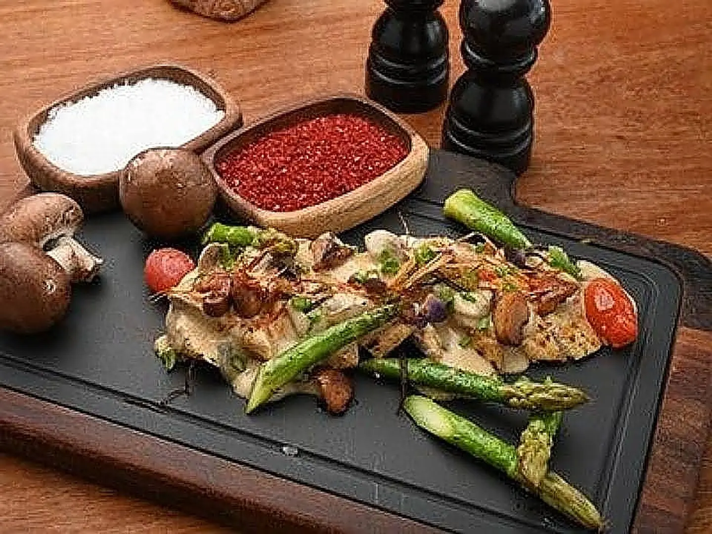 ستيك دجاج بالفطر