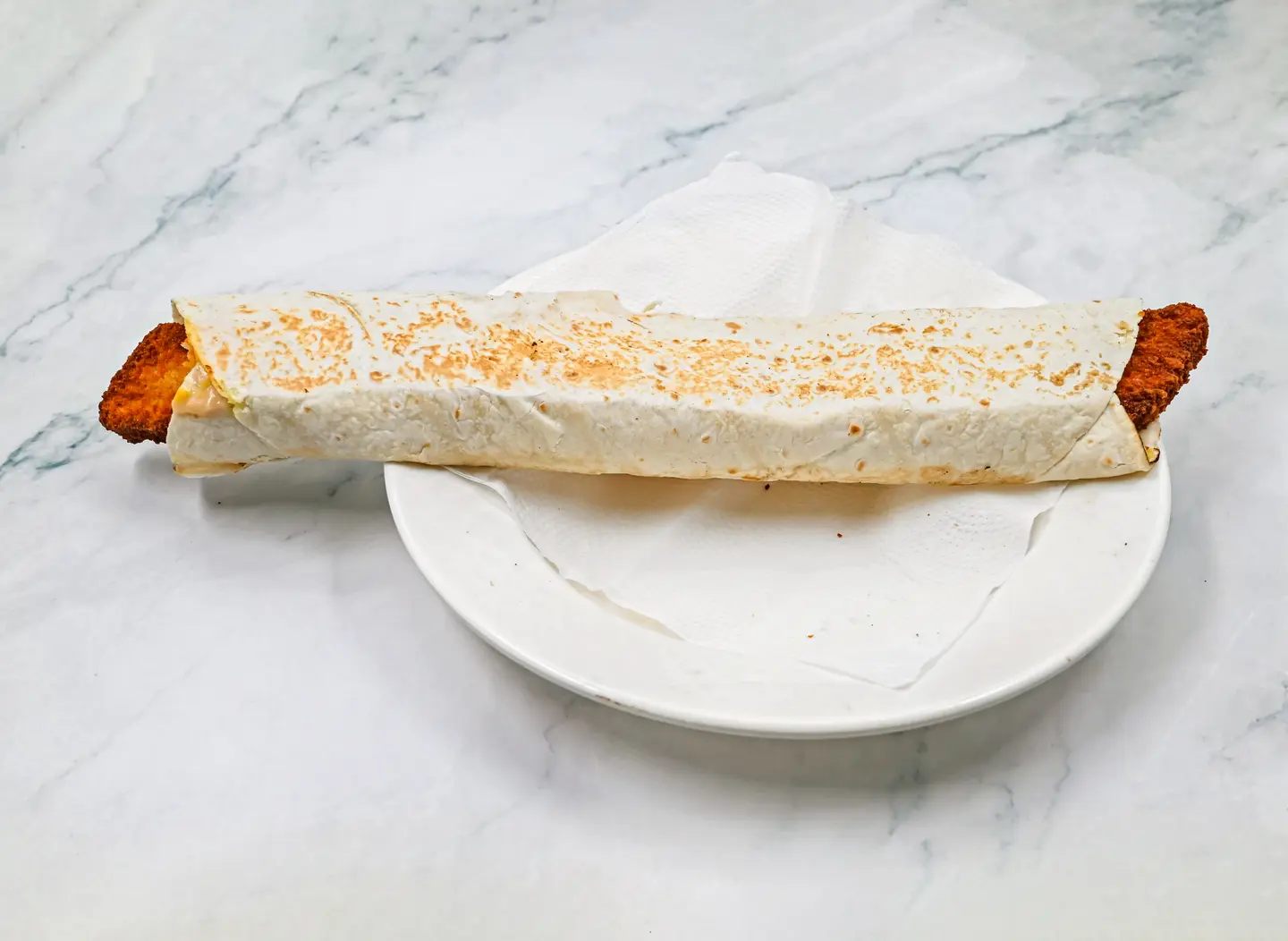 Saroukh Boneless Chicken Sandwich