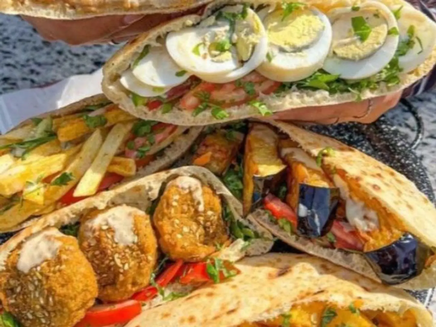 Open Breakfast Sandwich Box