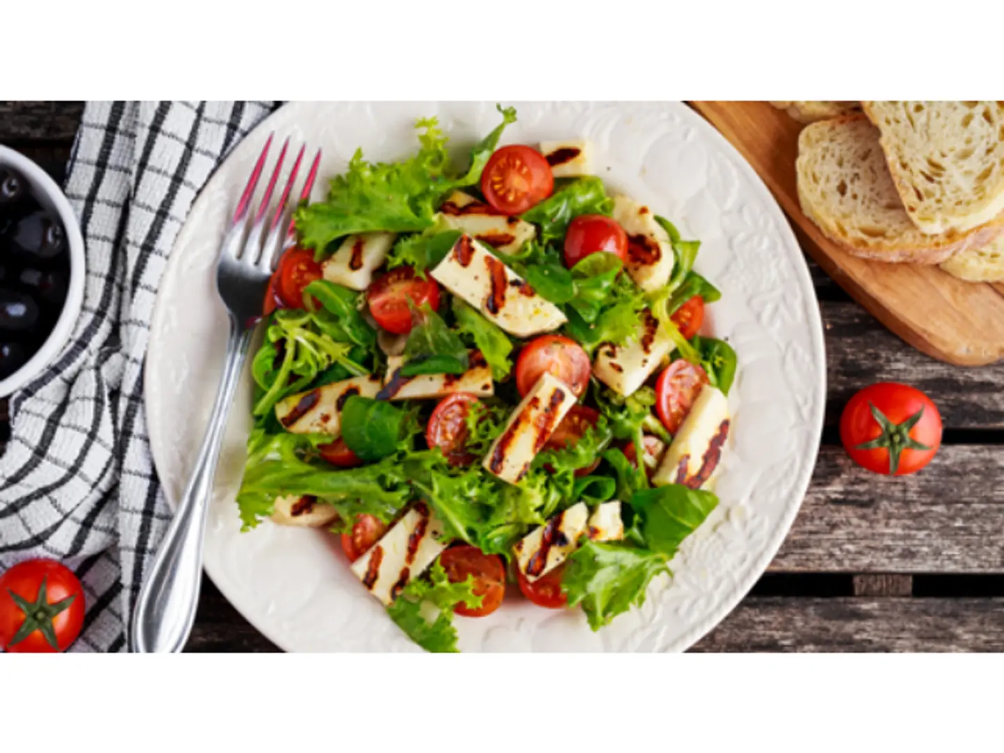 Halloumi Salad
