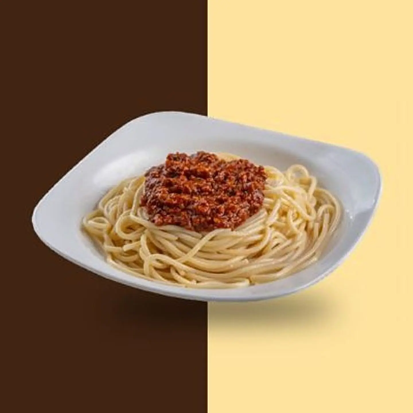 باستا مع اللحم المفروم