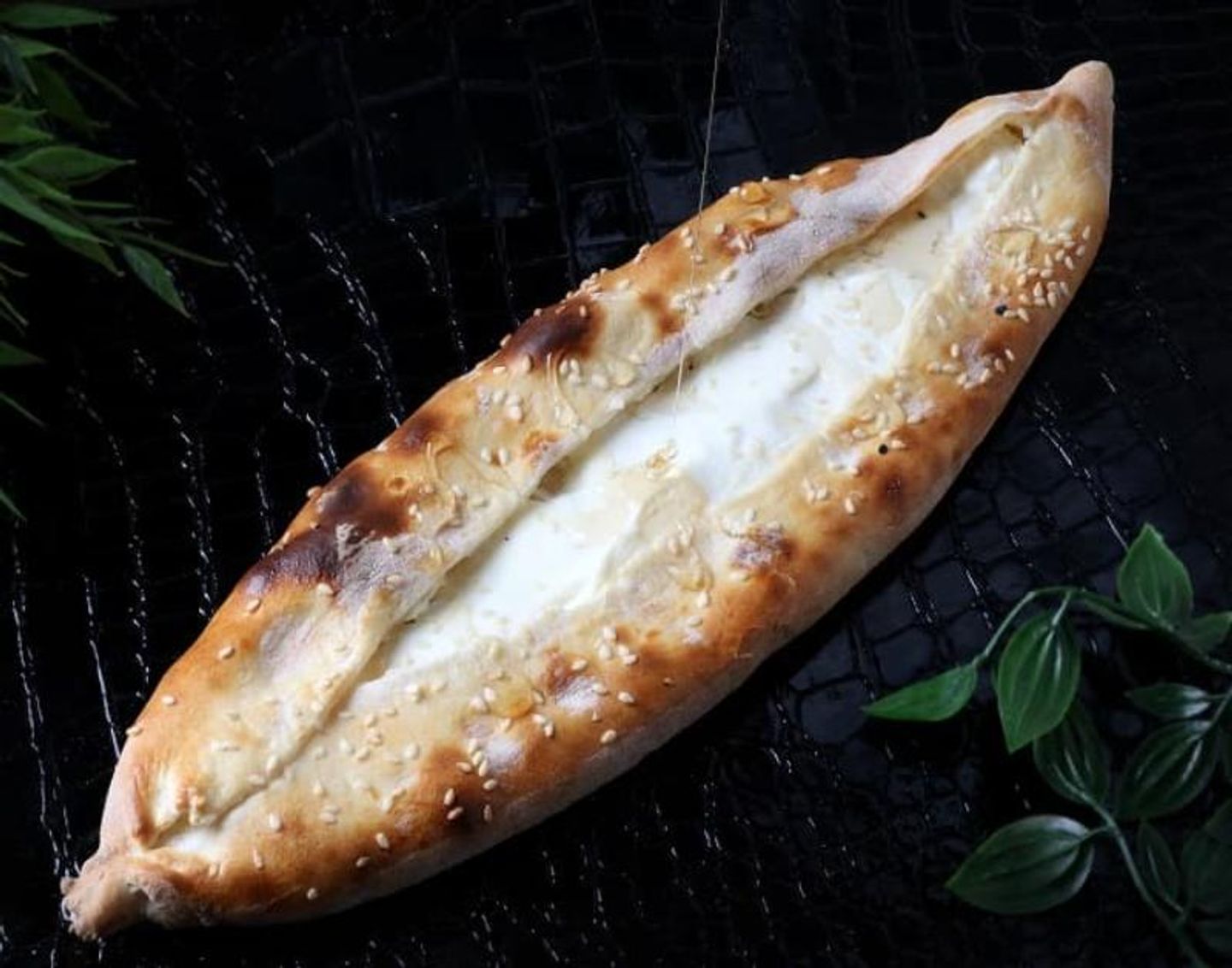 فطيره لبنة بالعسل