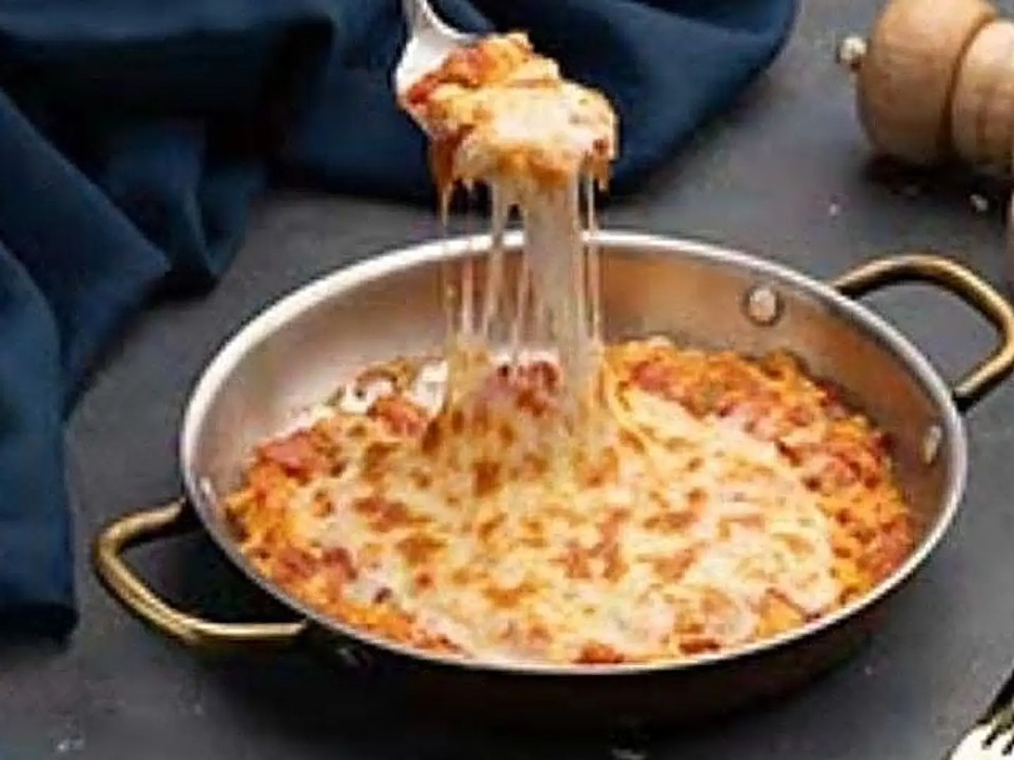 شكشوكة مع جبنة