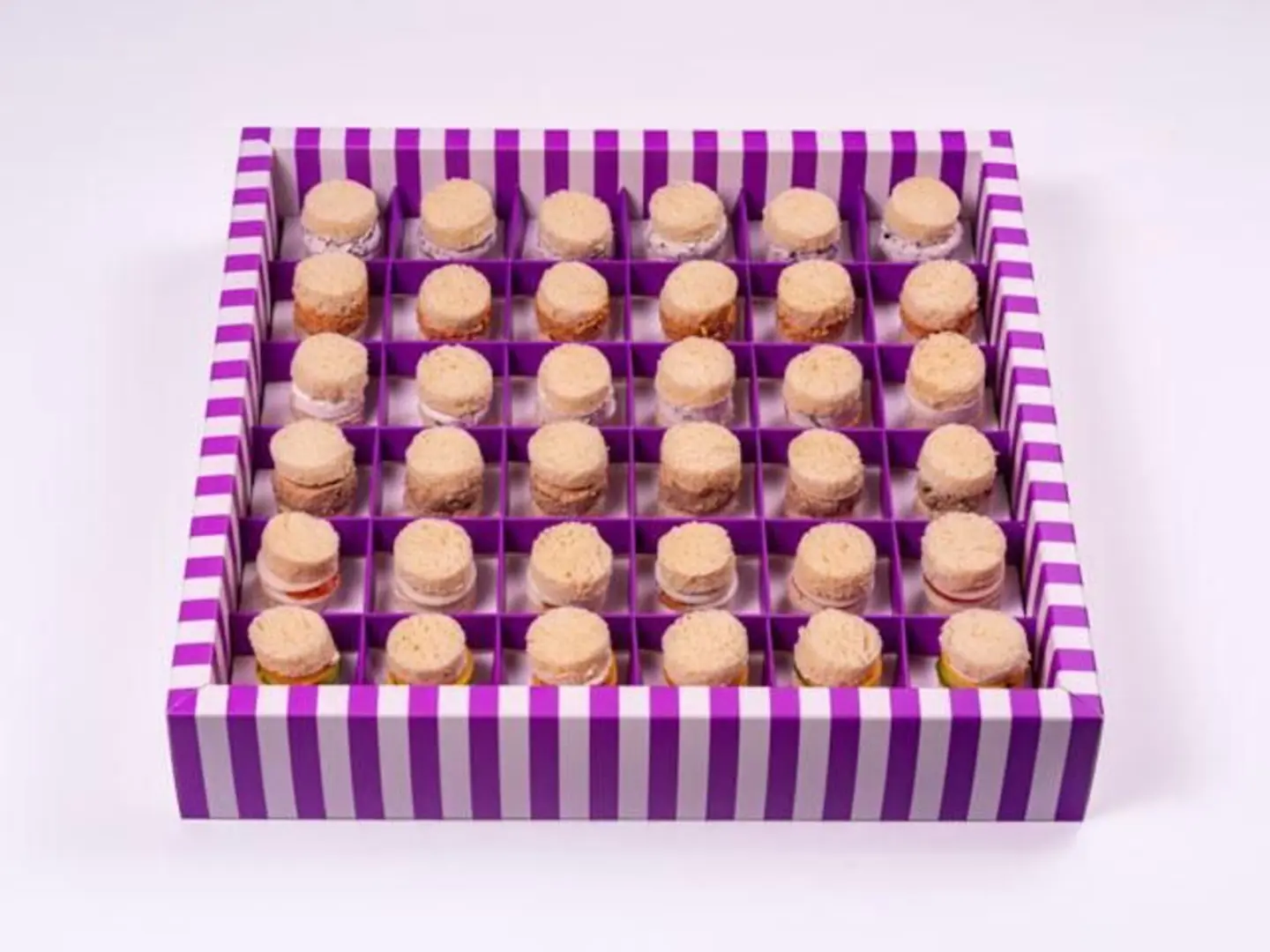 اكس ال ديلوكس كانابيه